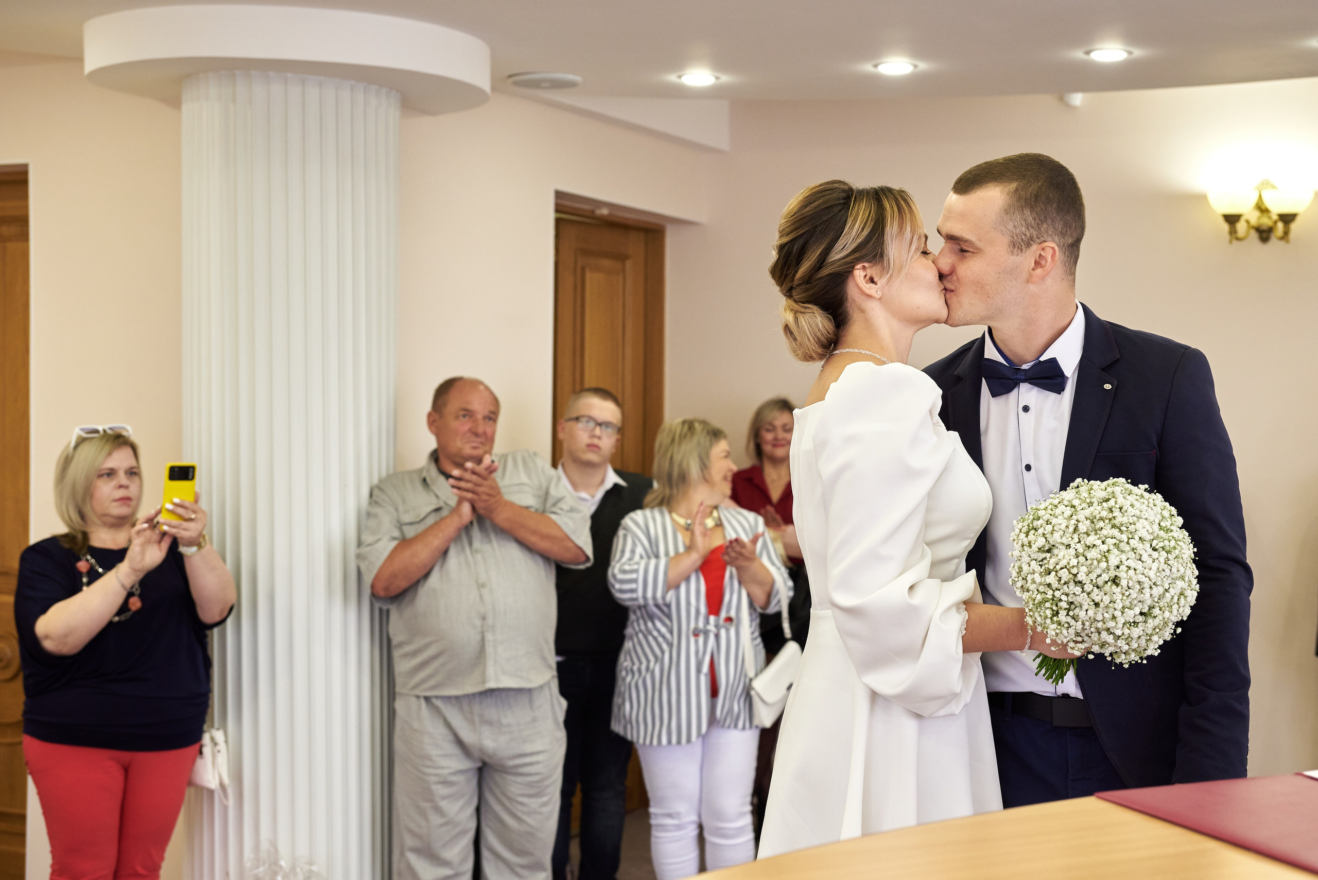 Фотограф Давыдов Алексей в Старом Осколе, фотосесия свадьбы. Профессиональный фотограф Старый Оскол, Губкин — свадьба, венчание, крещение, юбилей и день рождения