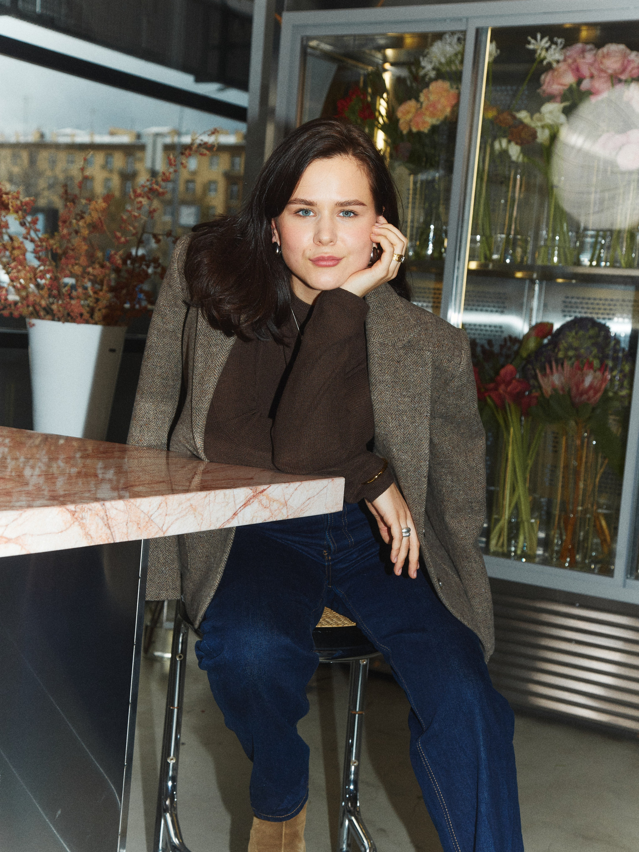 CHAIKA working girl. Photographer Daria Ilkevich