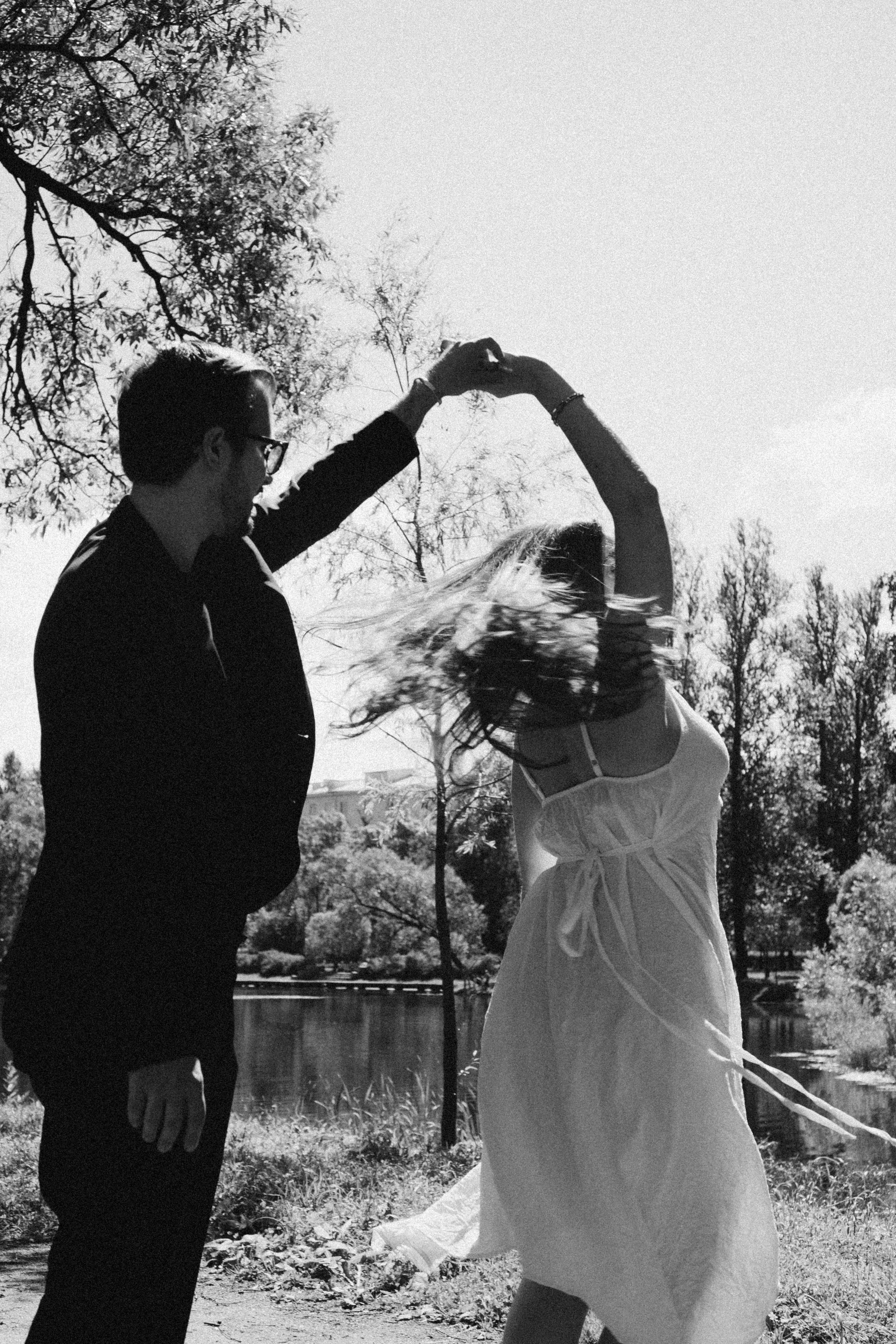 СВАДЕБНАЯ СЬЕМКА В ПАРКЕ ПОБЕДЫ И ПРОГУЛКА ПО МОСКОВСКОМУ ПРОСПЕКТУ. Профессиональный фотограф, Санкт-Петербург — Виктория Богомолова