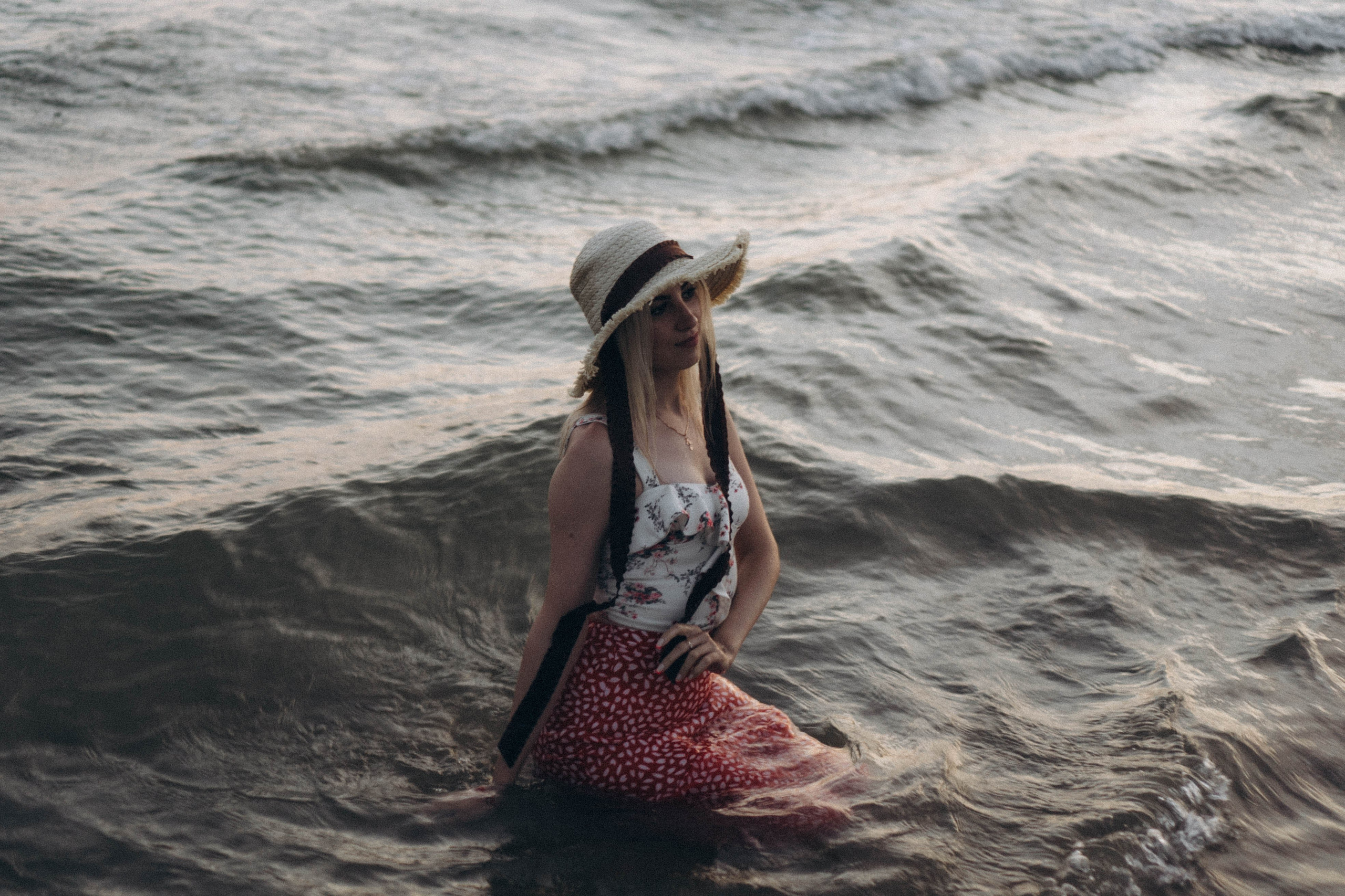 Июльский вечер на берегу черного моря. Профессиональный фотограф, Санкт-Петербург — Виктория Богомолова