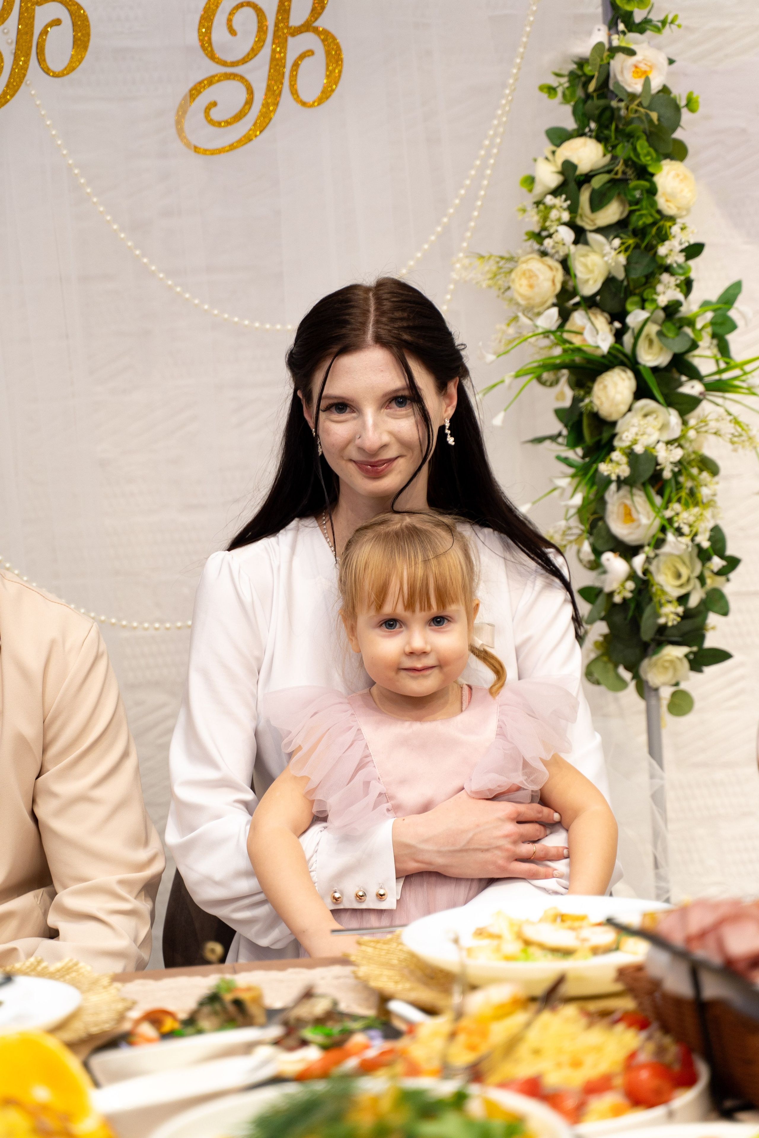 Свадебные съемки. Портретный и семейный фотограф в Новосибирской области. Работаю за улыбки клиентов :)