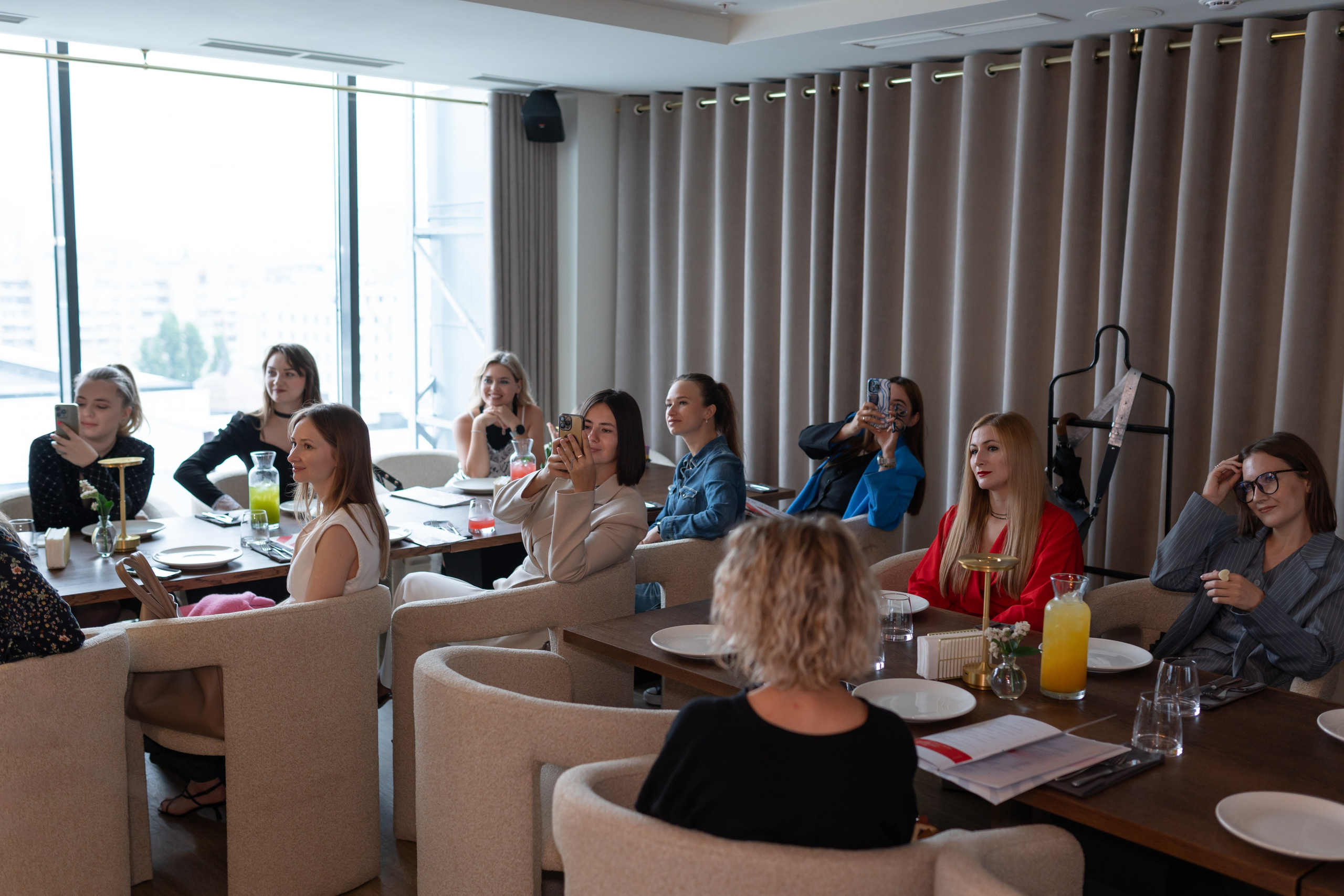 Лекция. Фотограф Островская Юлия