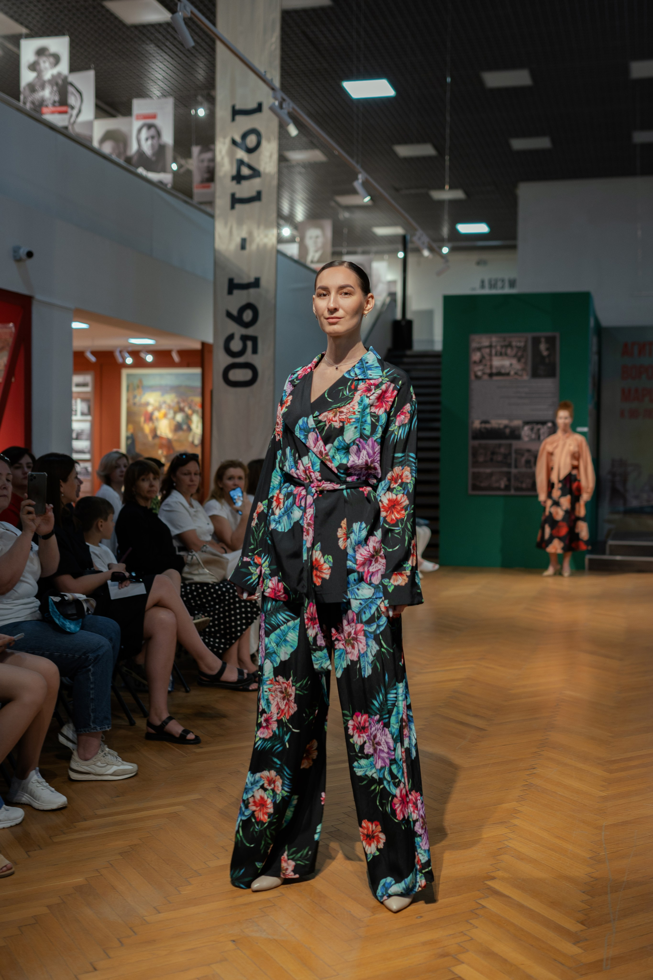 Показ «Тренды СССР». Фотограф Островская Юлия