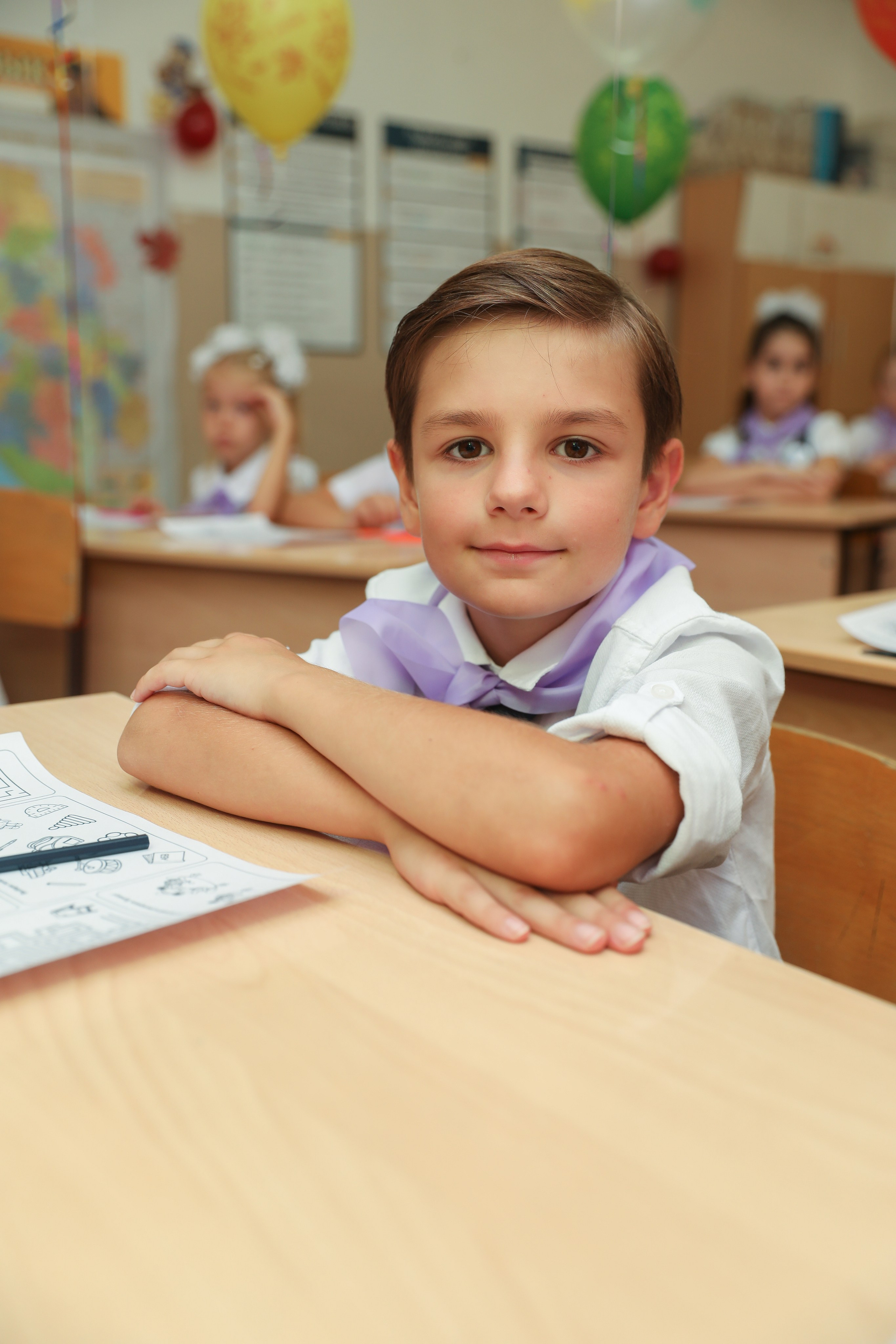 ЛИЦЕЙ ИСТЭК. Photographer Viktoriya Markushina «My world throug»