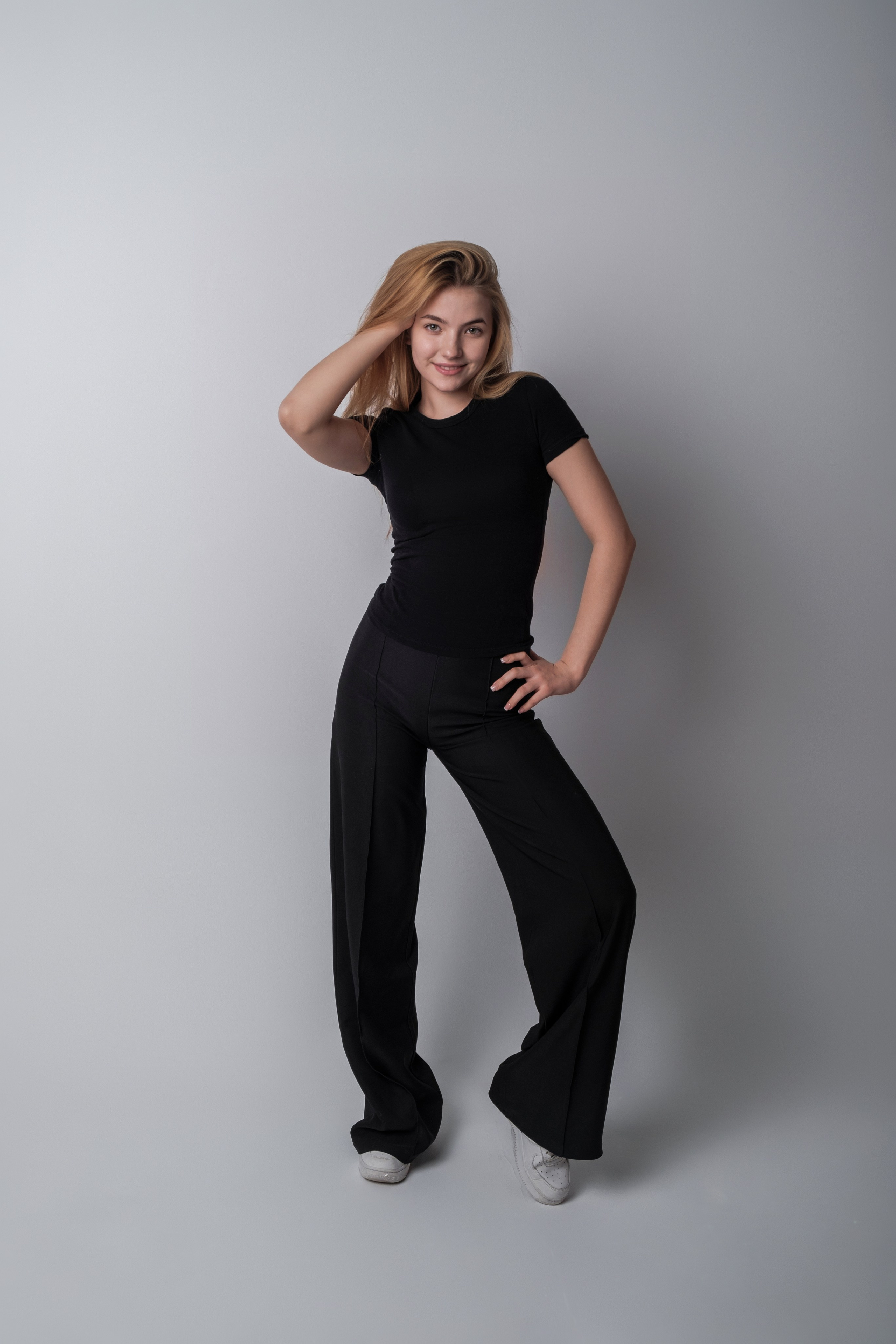 Театральное портфоли. Профессиональная фотосъемка в Крыму. Натуральные эмоции и живые кадры. Забронируйте дату прямо сейчас!