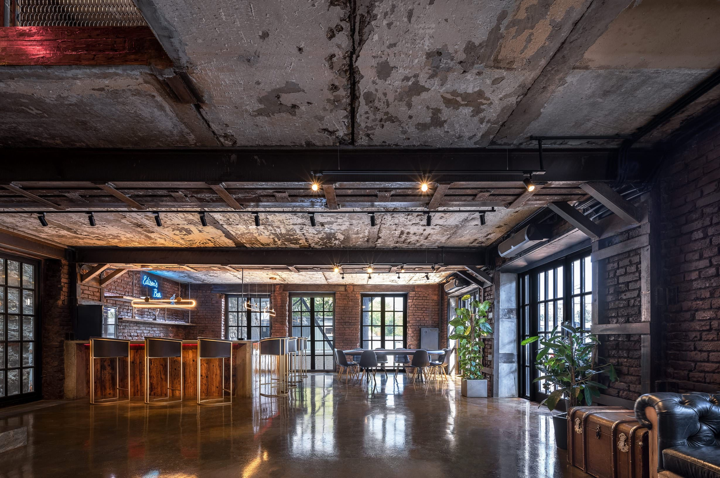 Sample of commercial portfolio of photographer Vadim Sherbakov. Vadim Sherbakov Portfolio