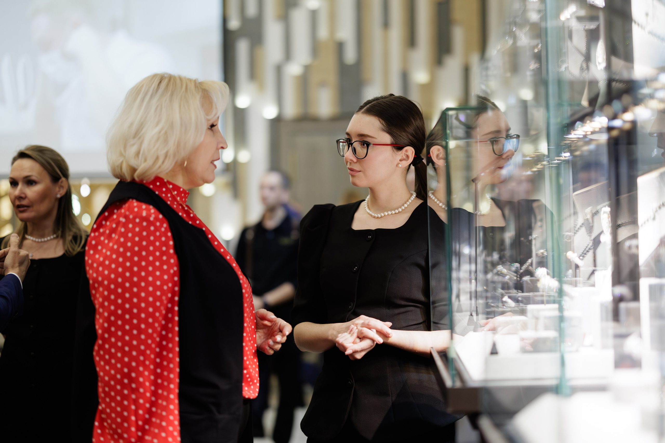 Человек года_Премия dk.ru. Контент для бизнеса в Екатеринбурге Полдень Медиа