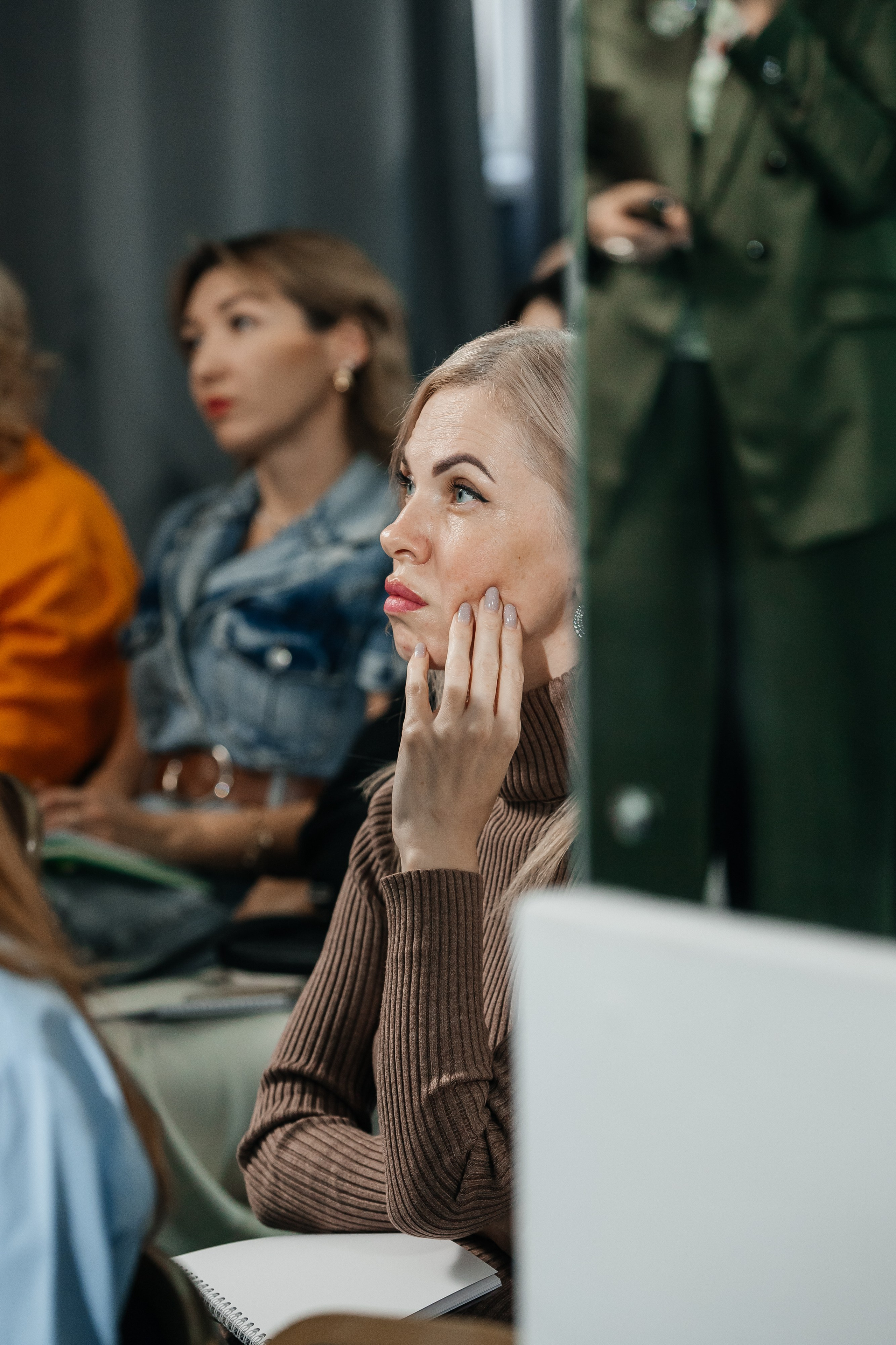 Форум NSP в Marins Park Hotel Ростов. Фотограф в Ростов-на-Дону Виктория Савчук