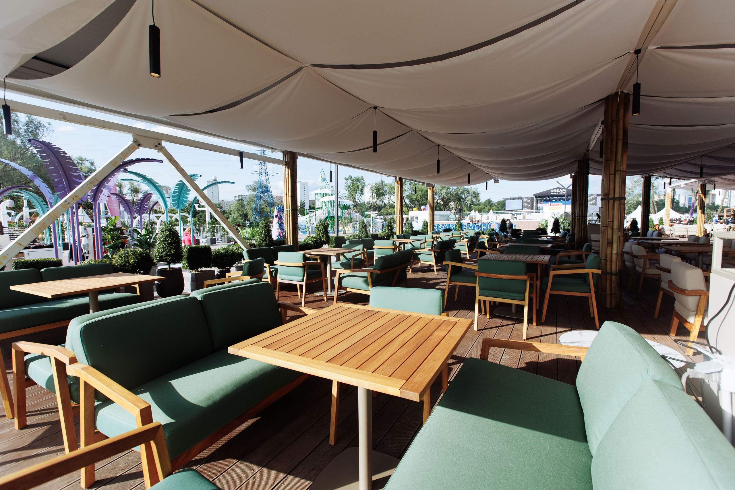 Остров мечты Dream Beach Club (Открытие открытого бассейна в Москве). Репортажный фотограф на мероприятие в Москве Алексей Терентьев