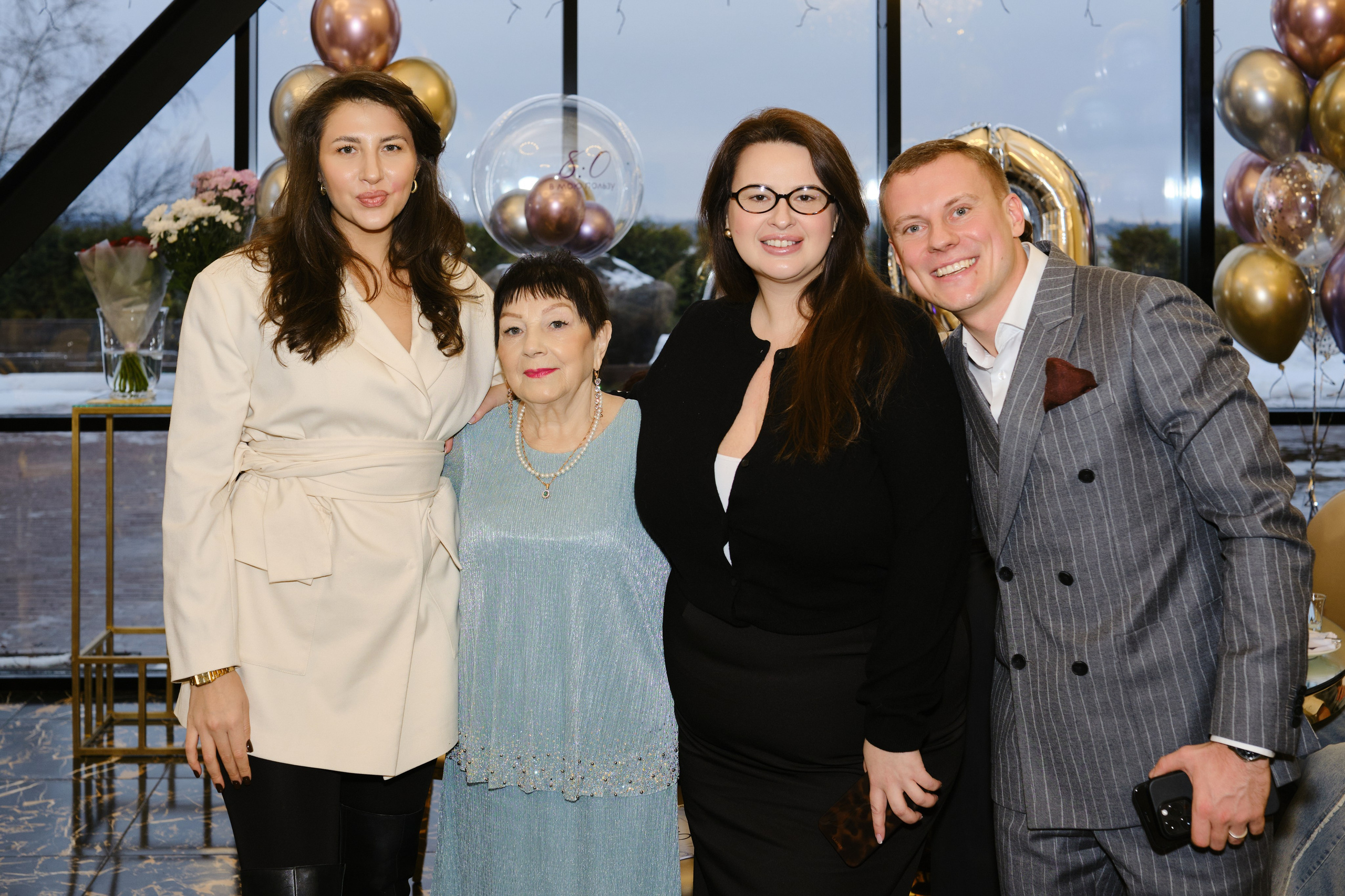 Фотограф на день рождения и корпоратив в Санкт-Петербурге | Филипп Линзин. Репортажный и портретный фотограф в Санкт-Петербурге Филипп Линзин