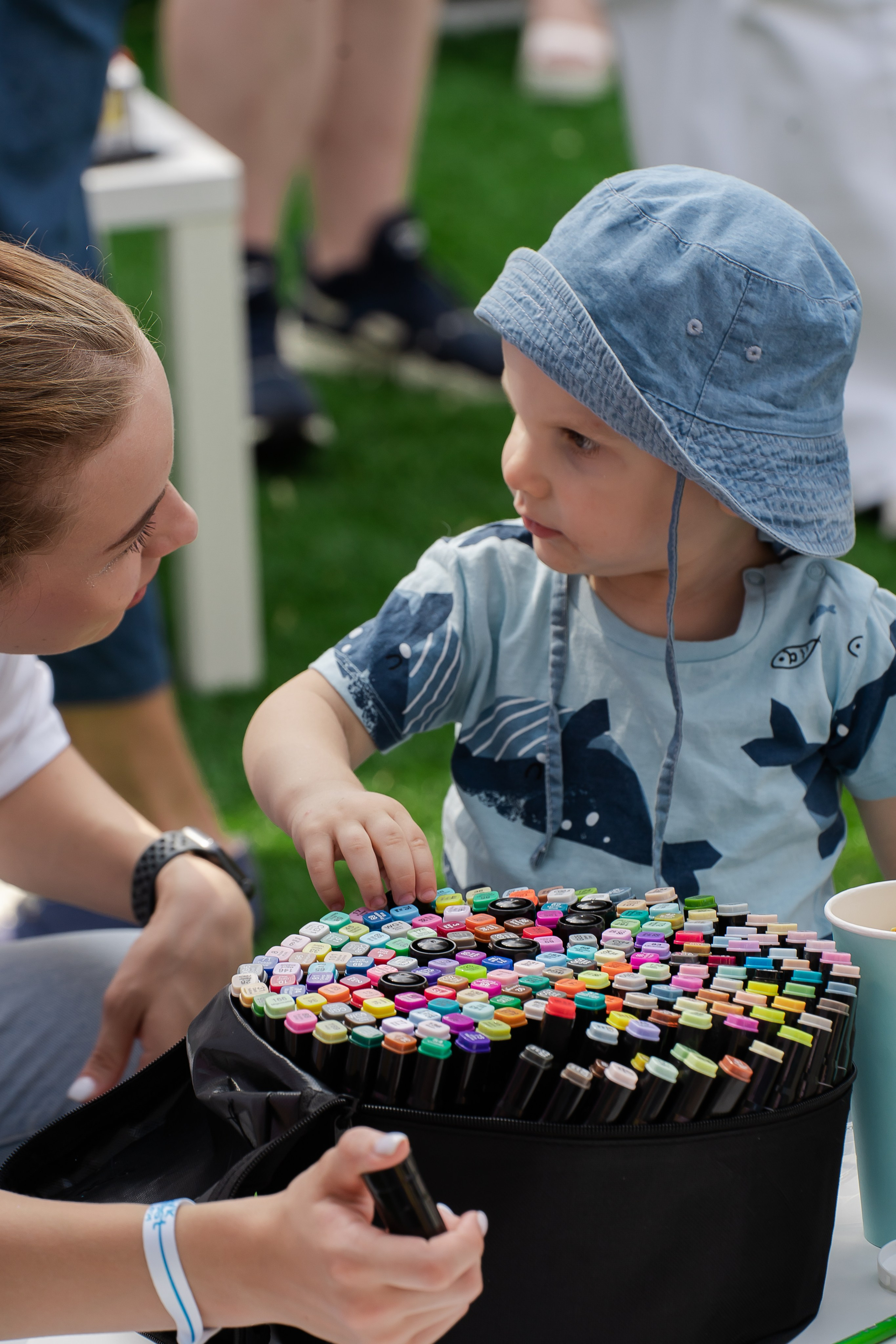 ВК ФЕСТ. Репортажный и свадебный фотограф в Москве