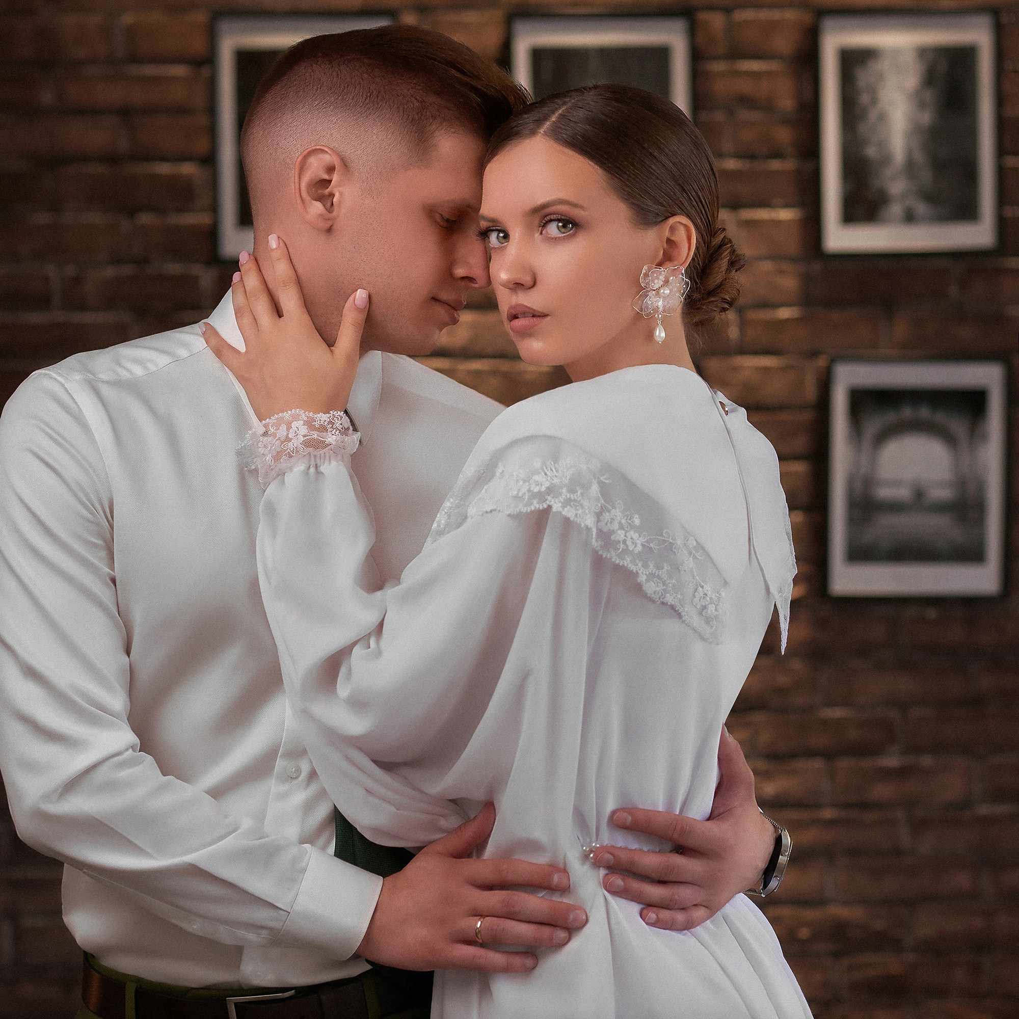 Свадебная Фотосессия в г. казани | Фотограф на Свадьбу в г. Казани Фотограф Садег Азарми тел. +79172288430 ✔ Сборы невесты и жениха✔ Утро невесты (детали, эмоции, подготовка)✔ Репортажная съёмка ЗАГСа и выездной регистрации✔ Свадебная прогулка✔ Фотосъёмка банкета и вечеринки✔ Креативные и тематические свадьбы✔ Свадьба на природе (лайфстайл)✔ Девичники и мальчишники