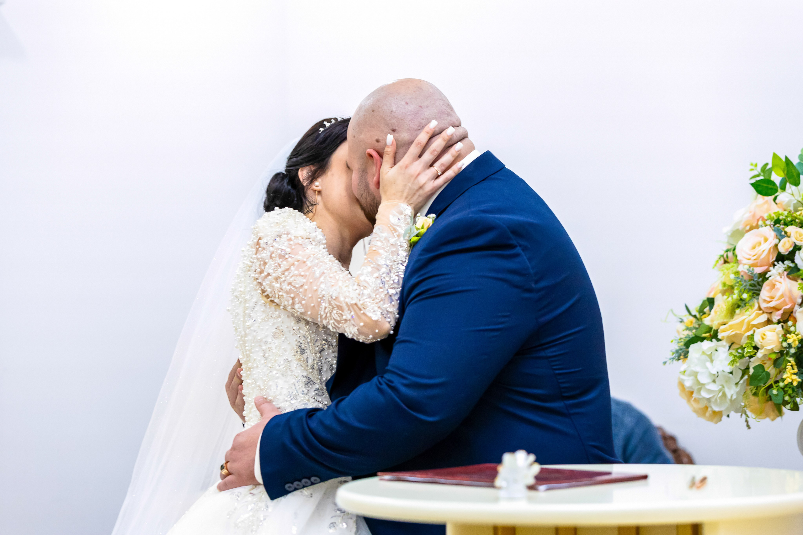 ЗАГС Мурад и Екатерина. Репортажный фотограф Анапа