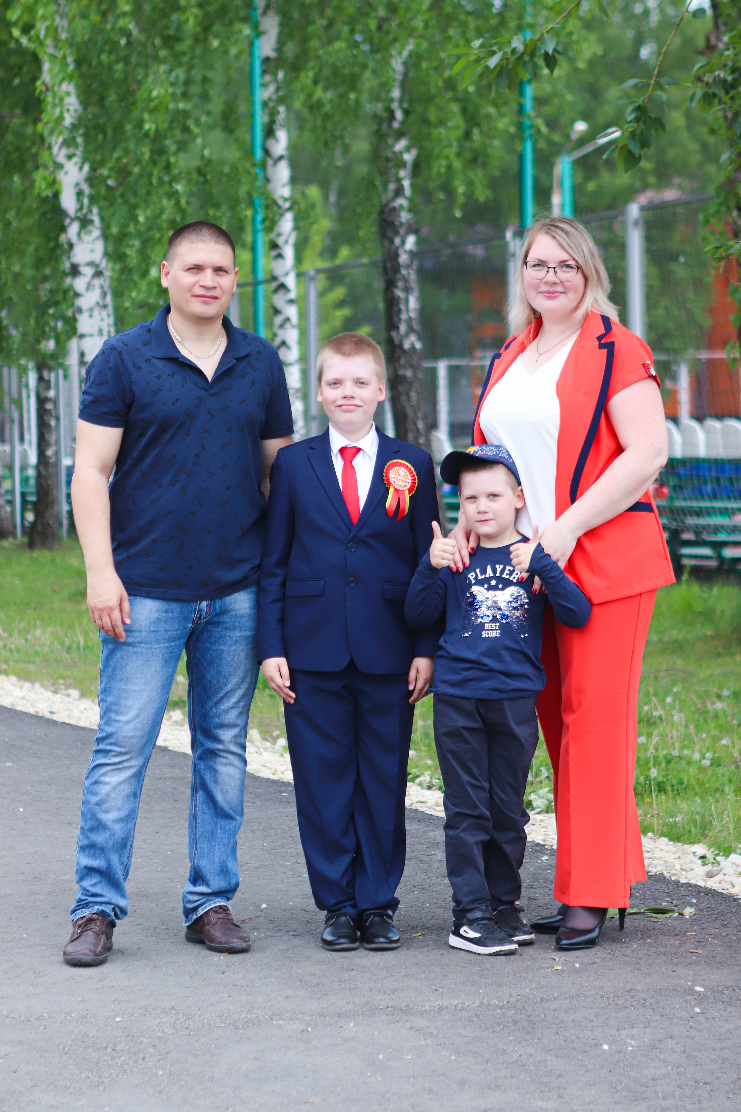 Выпускники 4 класс. Семейный свадебный детский фотограф Саранск Наталья Сыркина