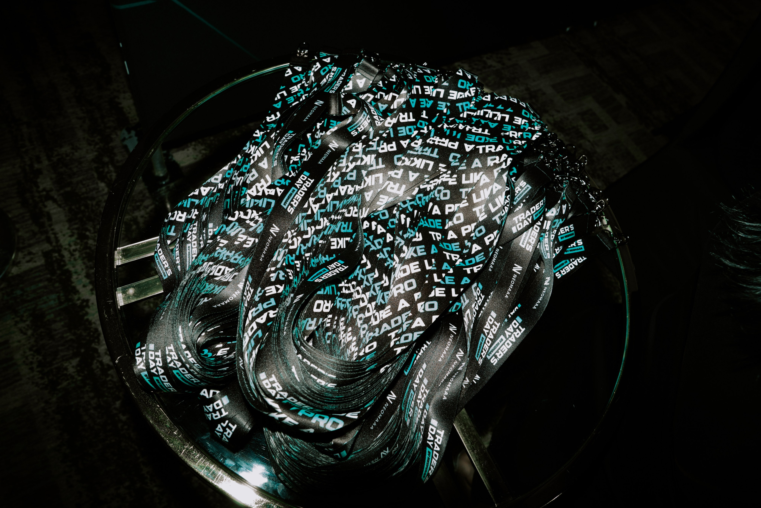 TRADERS DAY By NeomAAA Bogota. NeomAAA Funds Gallery