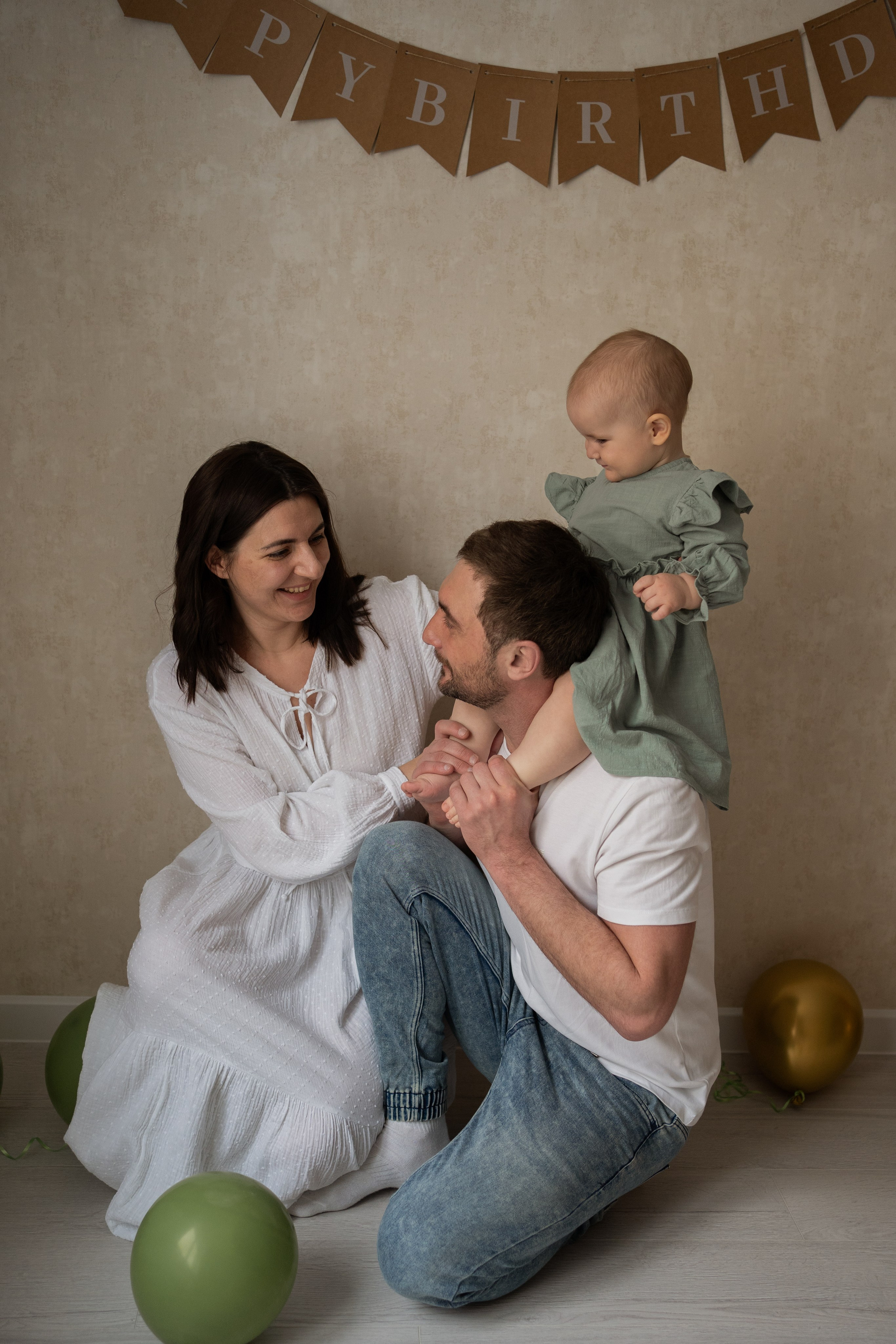Домашняя фотосессия. Годик Еве. Фотограф грудного вскармливания в Москве Екатерина