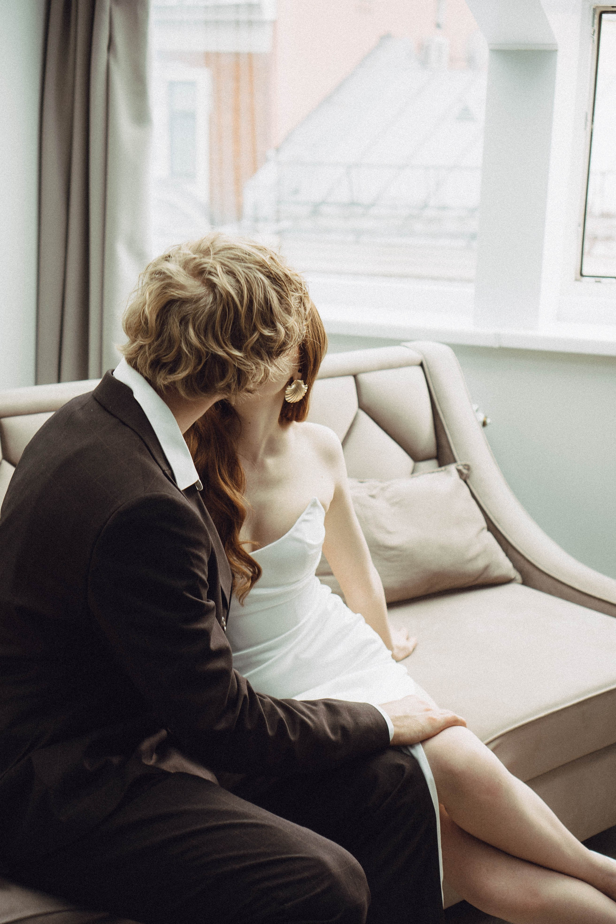 СВАДЕБНАЯ СЬЕМКА В ОТЕЛЕ. СБОРЫ ЖЕНИХА И НЕВЕСТЫ И ТАКЖЕ ТОР И ПОДГОТОВКА К ПРОГУЛКЕ. Профессиональный фотограф, Санкт-Петербург — Виктория Богомолова