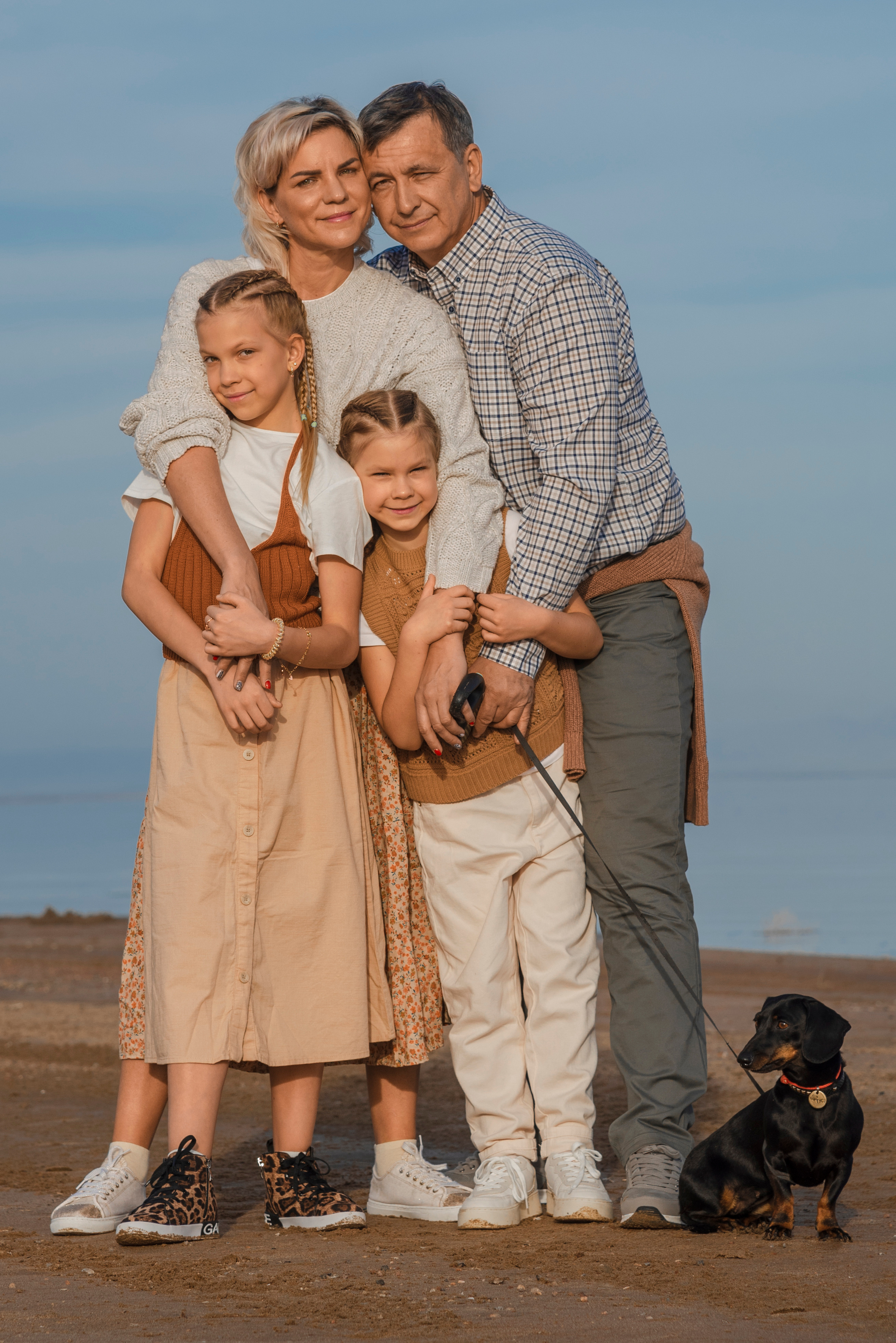 Семейная съемка на пляже. Фотограф Алматы Ольга Photodooshy