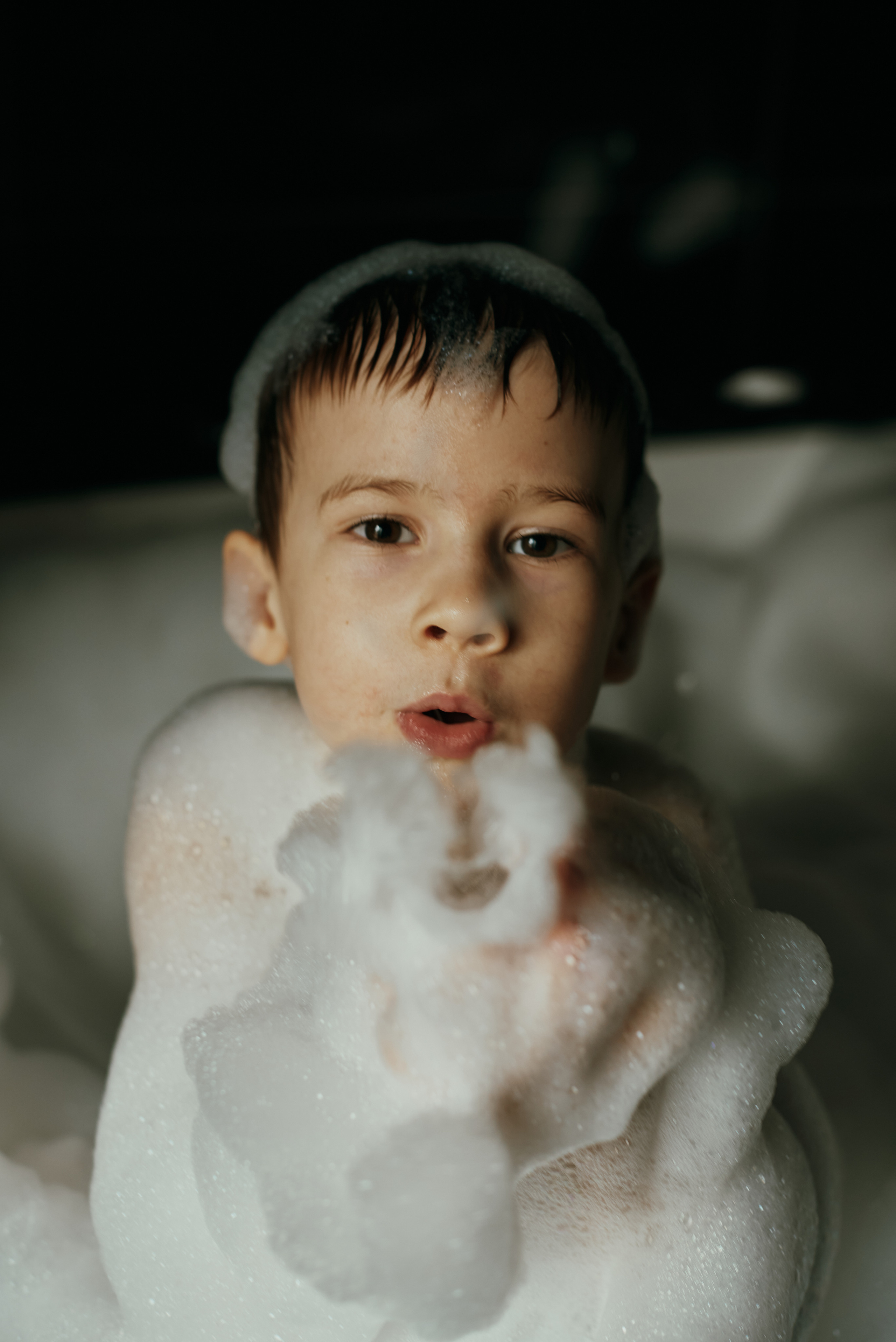 Детская фотосессия в ванне. Фотограф Алматы Ольга Photodooshy