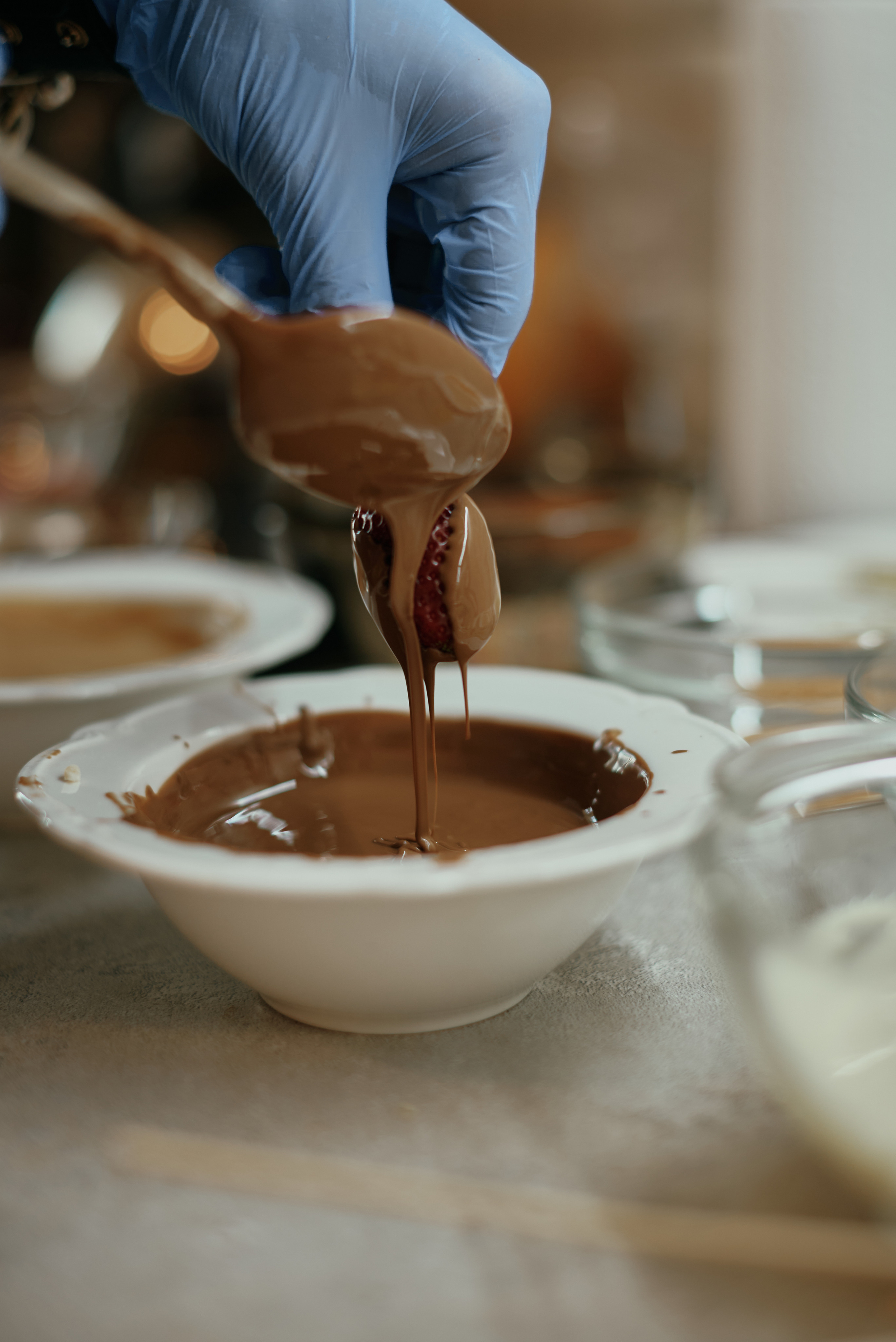 Фотосессия создания клубники в шоколаде. Фотограф Алматы Ольга Photodooshy