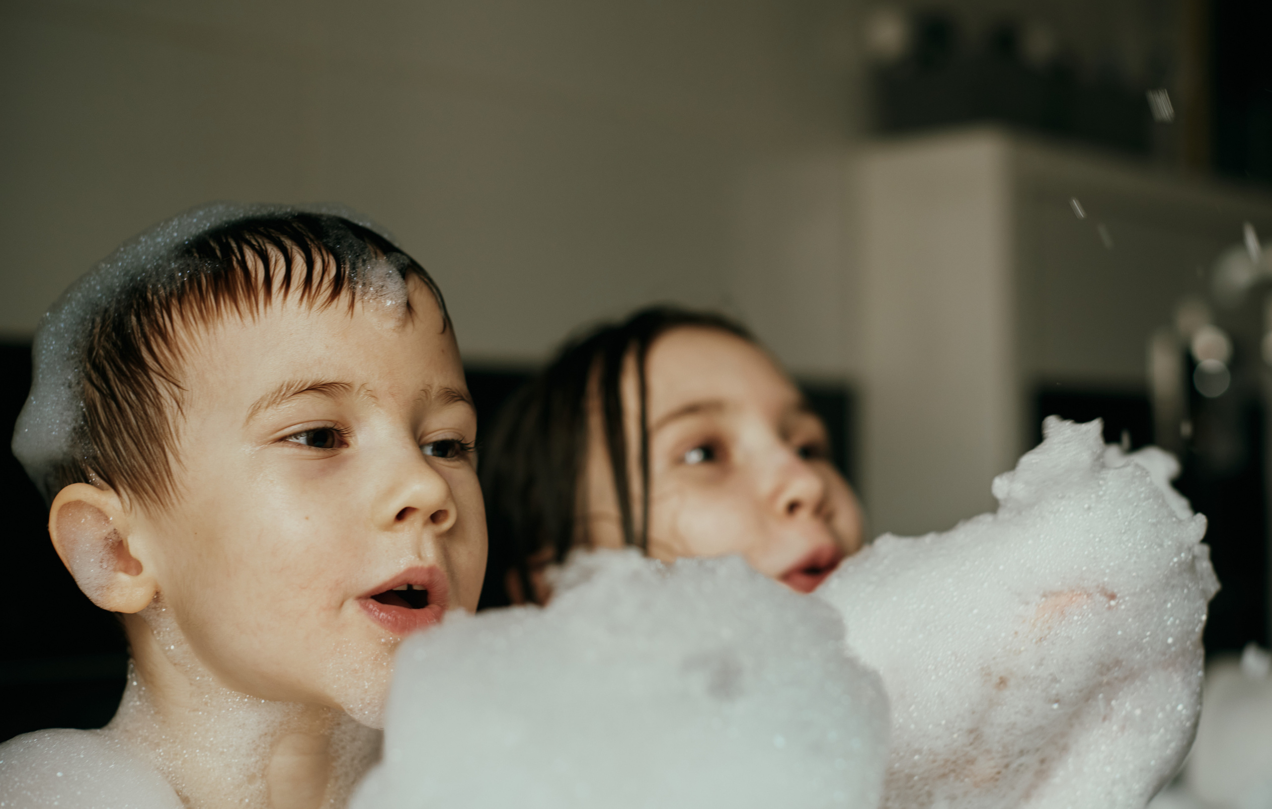 Детская фотосессия в ванне. Фотограф Алматы Ольга Photodooshy