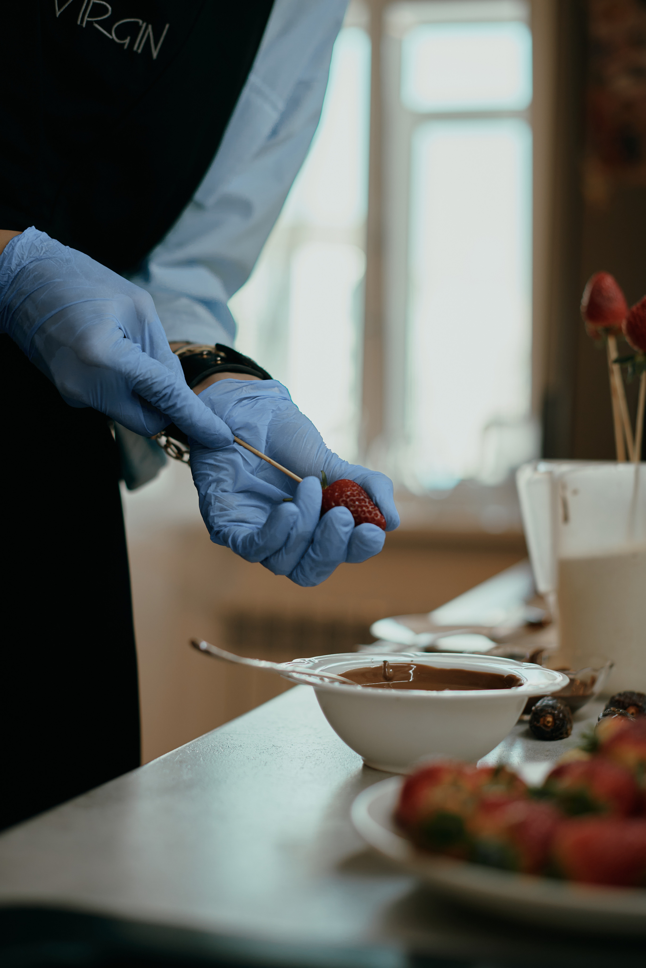 Фотосессия создания клубники в шоколаде. Фотограф Алматы Ольга Photodooshy