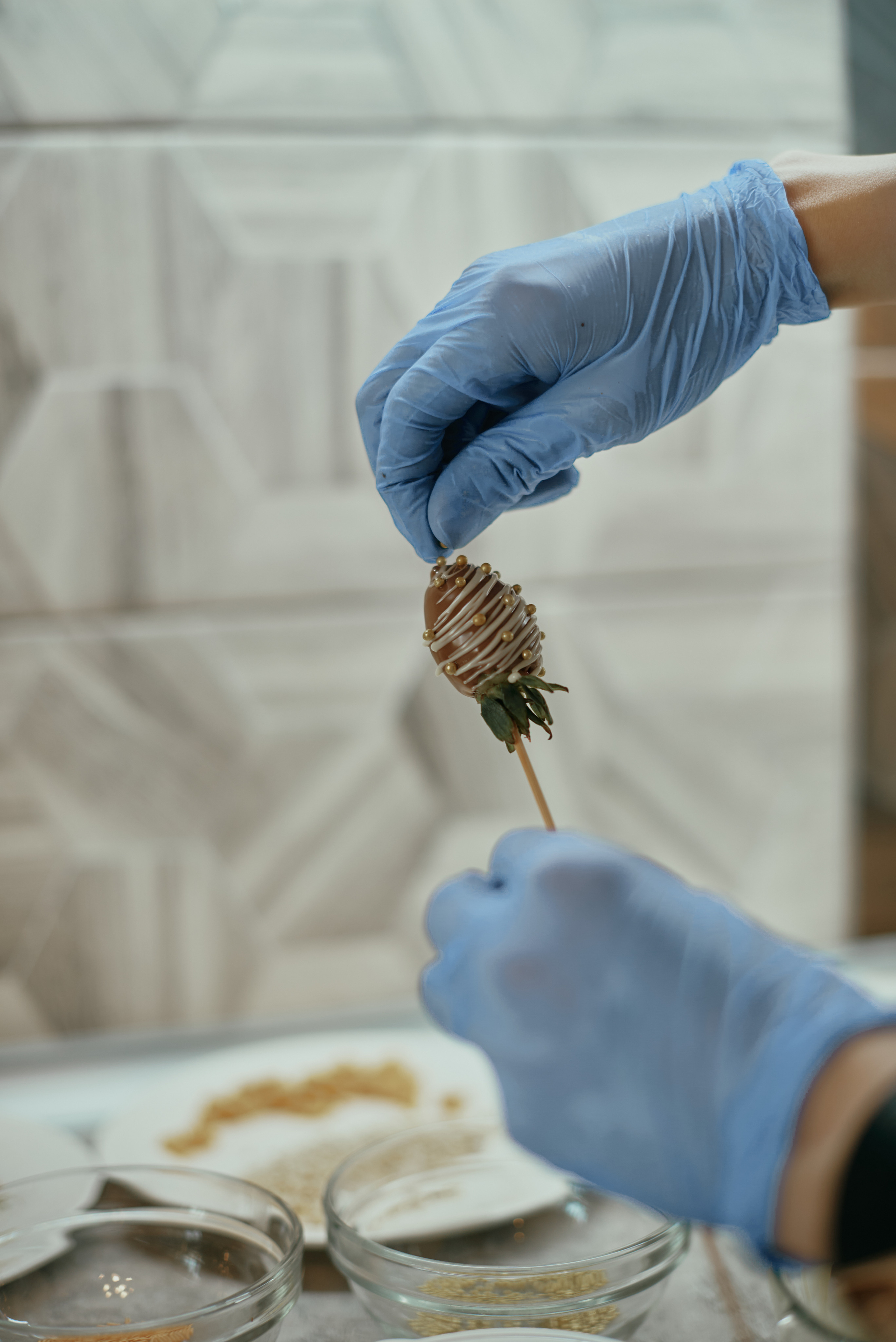 Фотосессия создания клубники в шоколаде. Фотограф Алматы Ольга Photodooshy