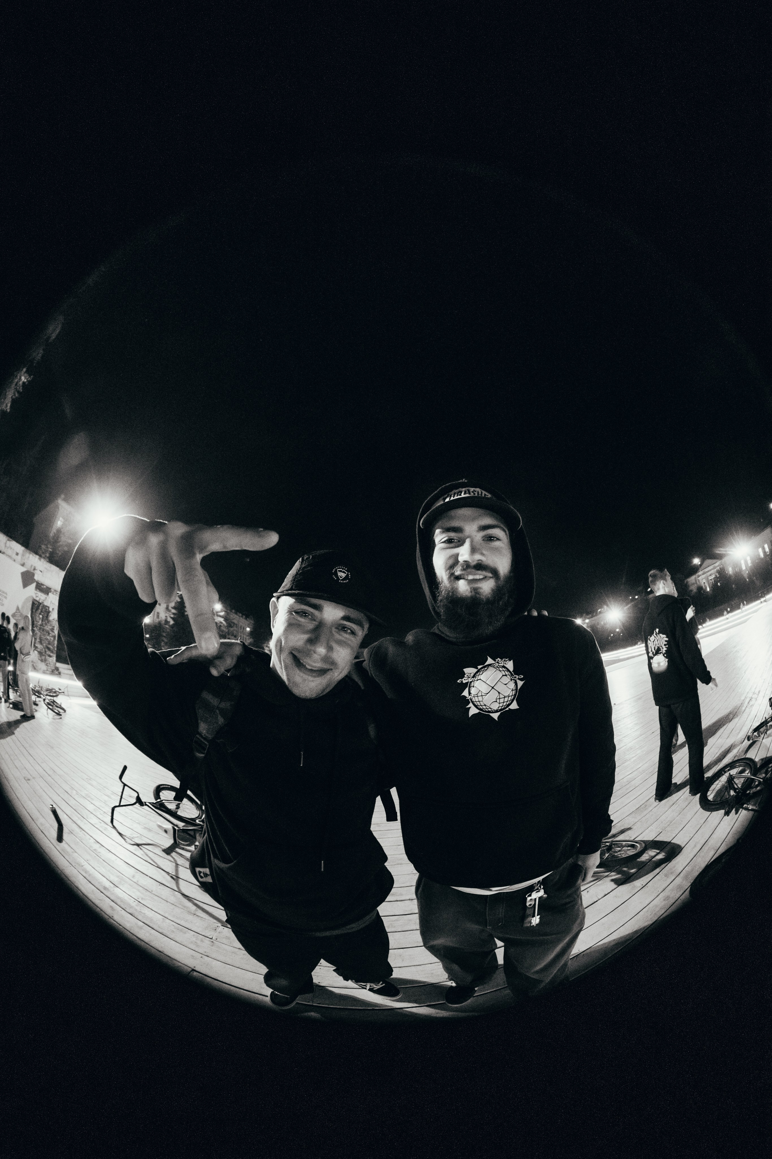 Night ride. Главная