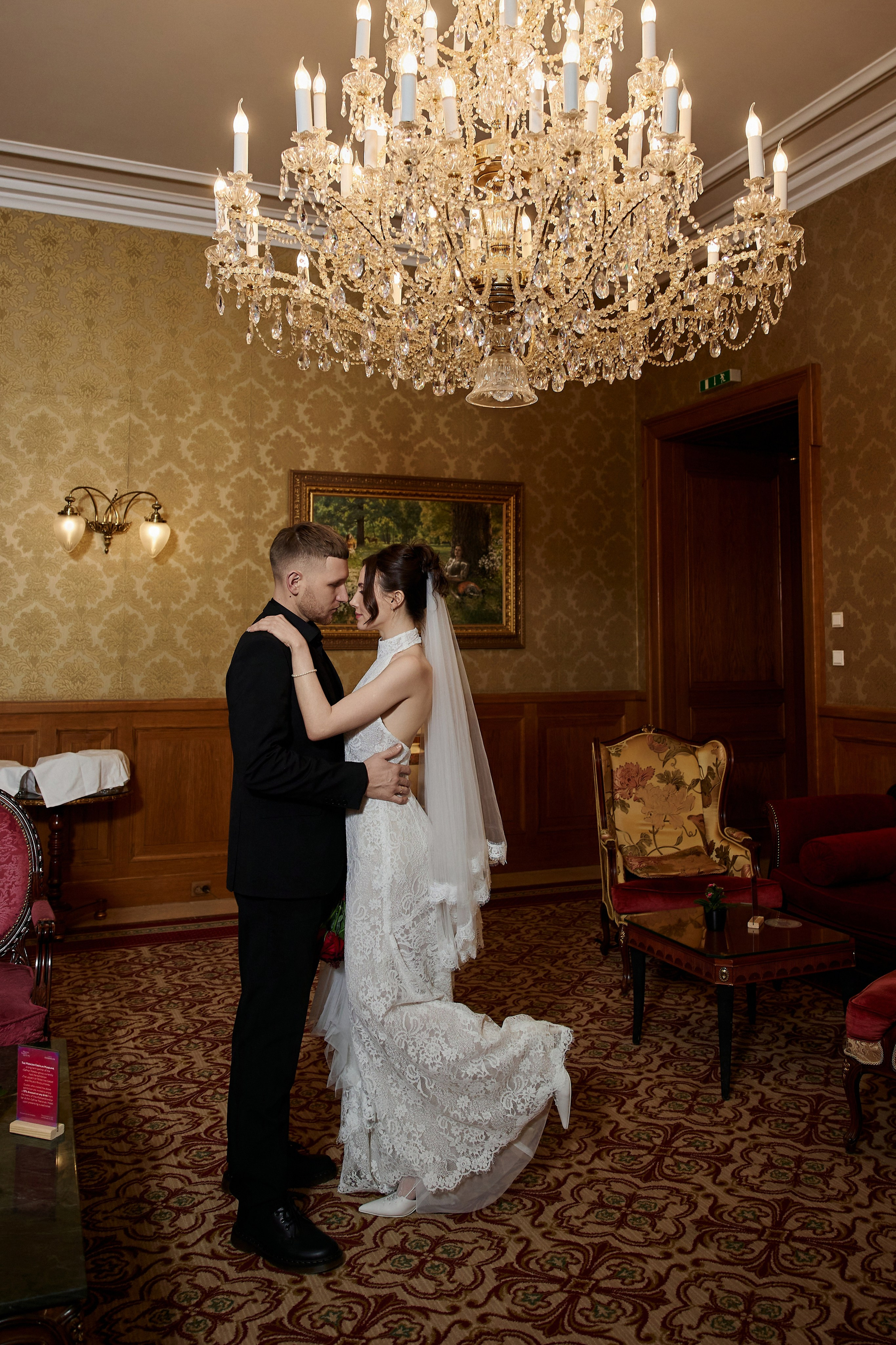 Анастасия и Никита. Роспись в гостинице «Националь». Свадебный фотограф в Москве и Подмосковье