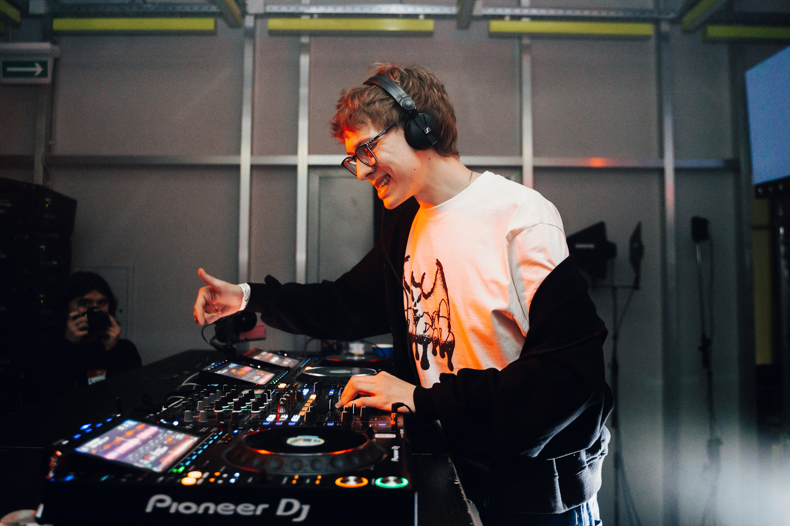 Ночная смена. Главная