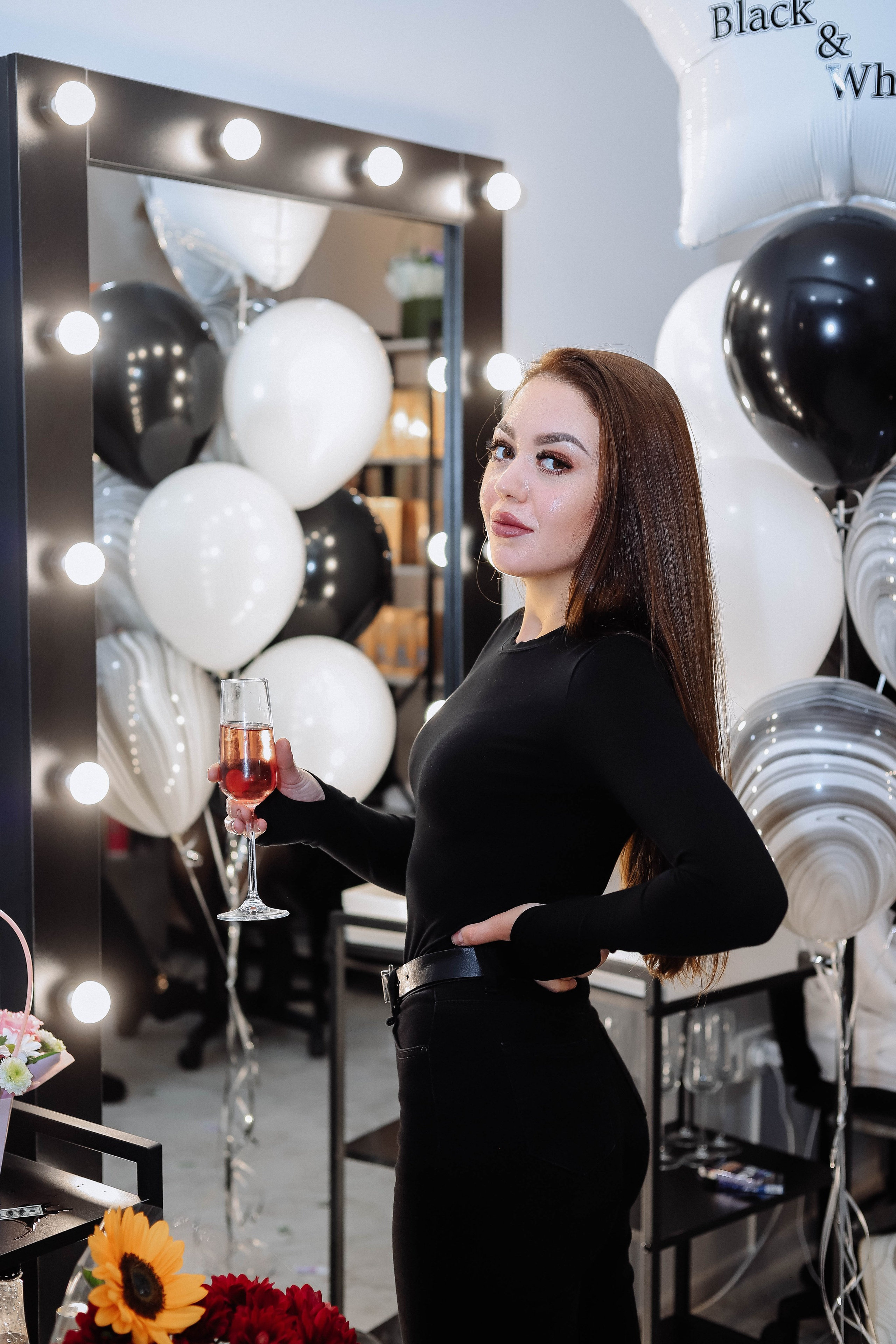 Открытие салона Black&White. Женский/Детский фотограф в Симферополе Вероника Слепогина
