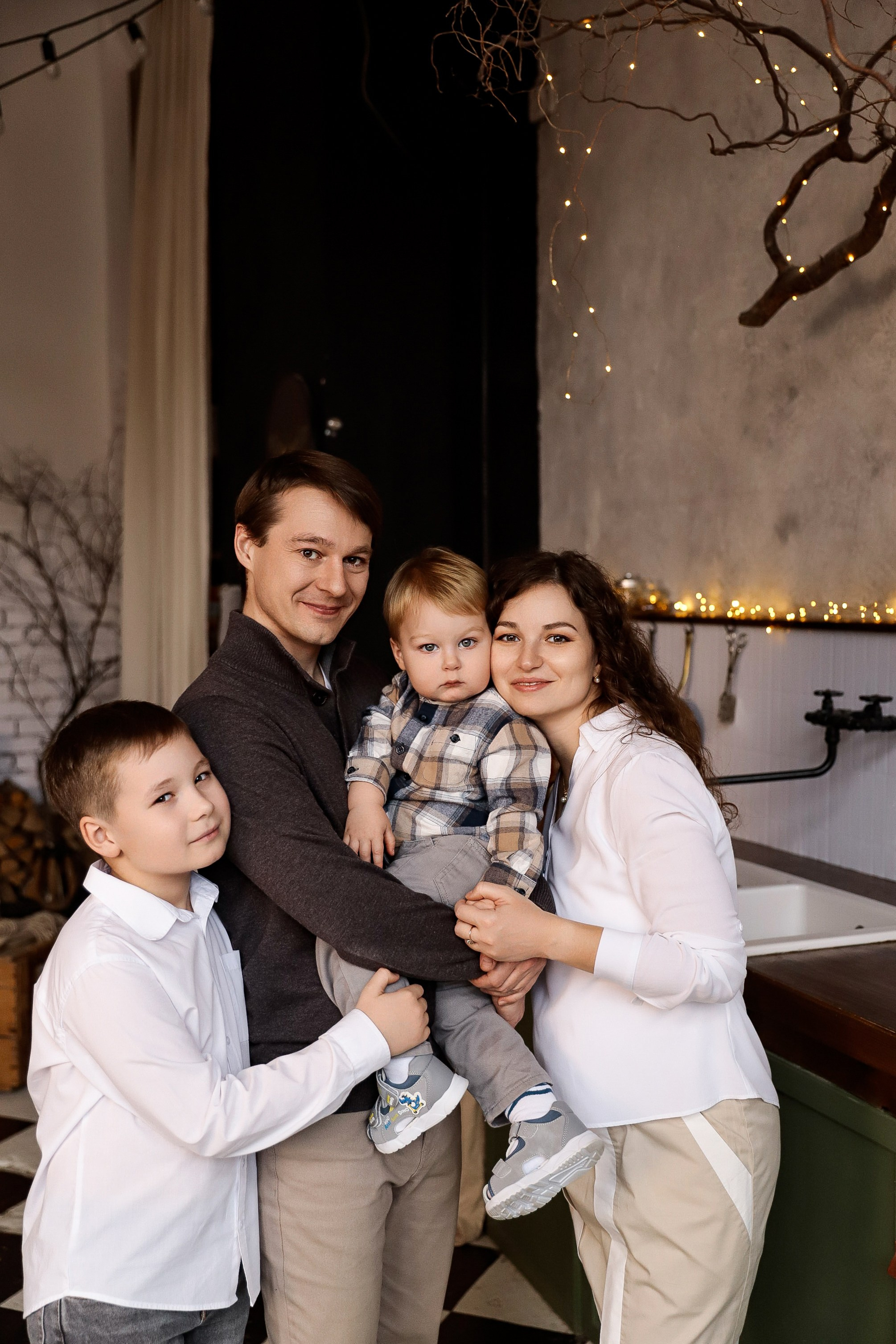 Елена, Василий, Евгений и Матвей. Семейный фотограф в Екатеринбурге и Красноуфимске Евгения Лягаева