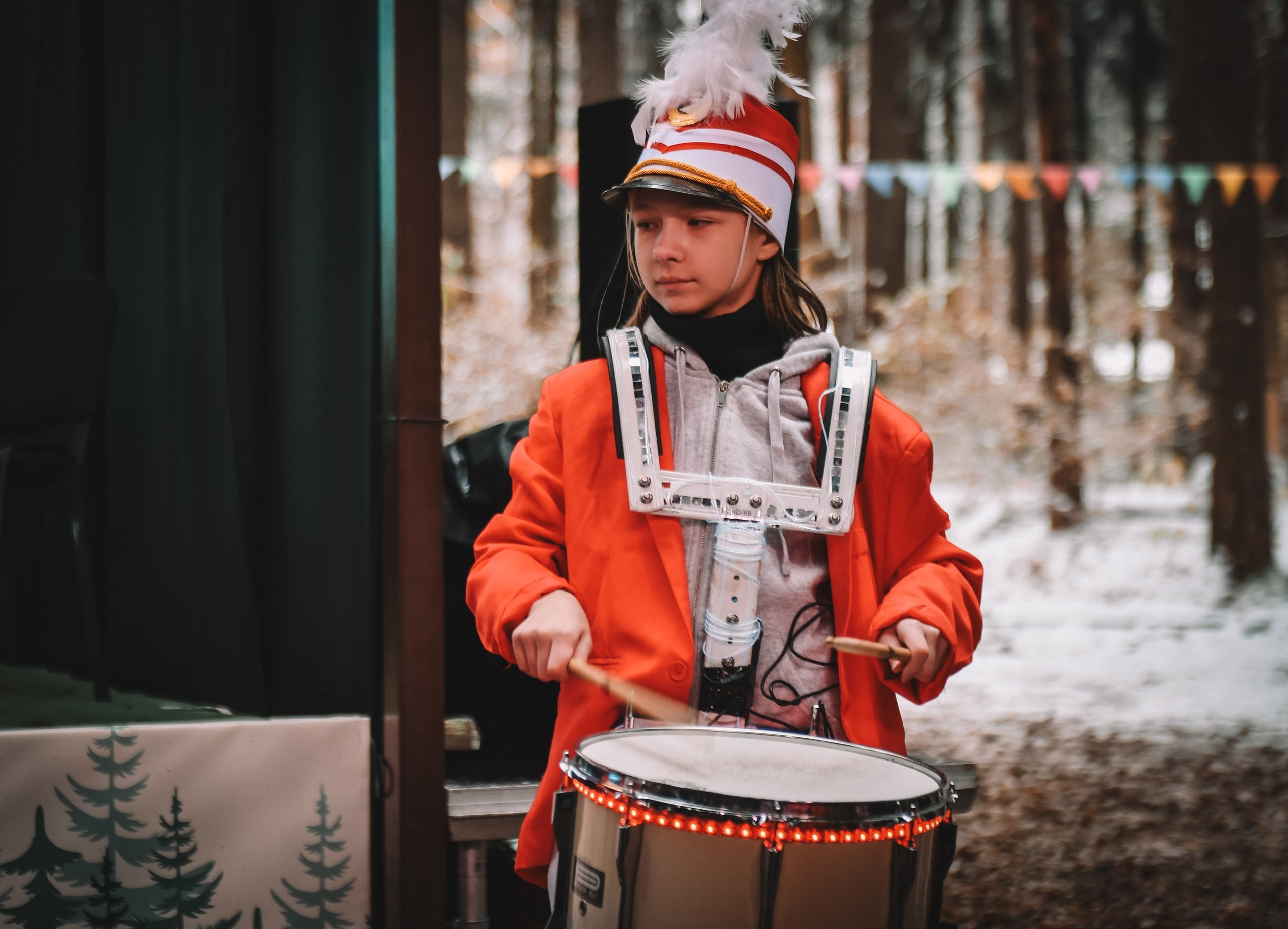 10 сосновых шишек. Kirillova Studio — мастерская декора и событий Юли Кирилловой