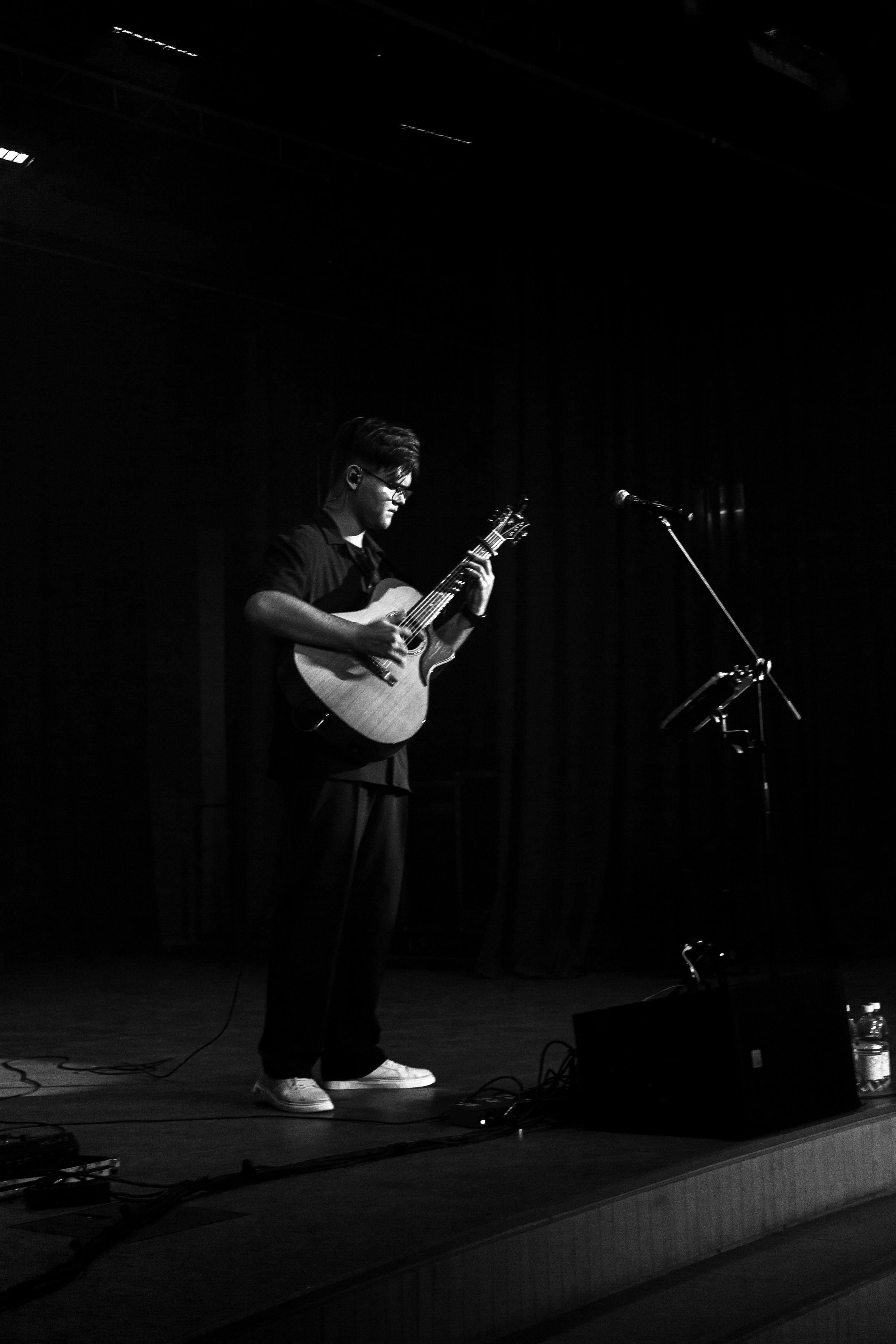 Дамир. Сольник Ноябрь 2025. Design Muginov