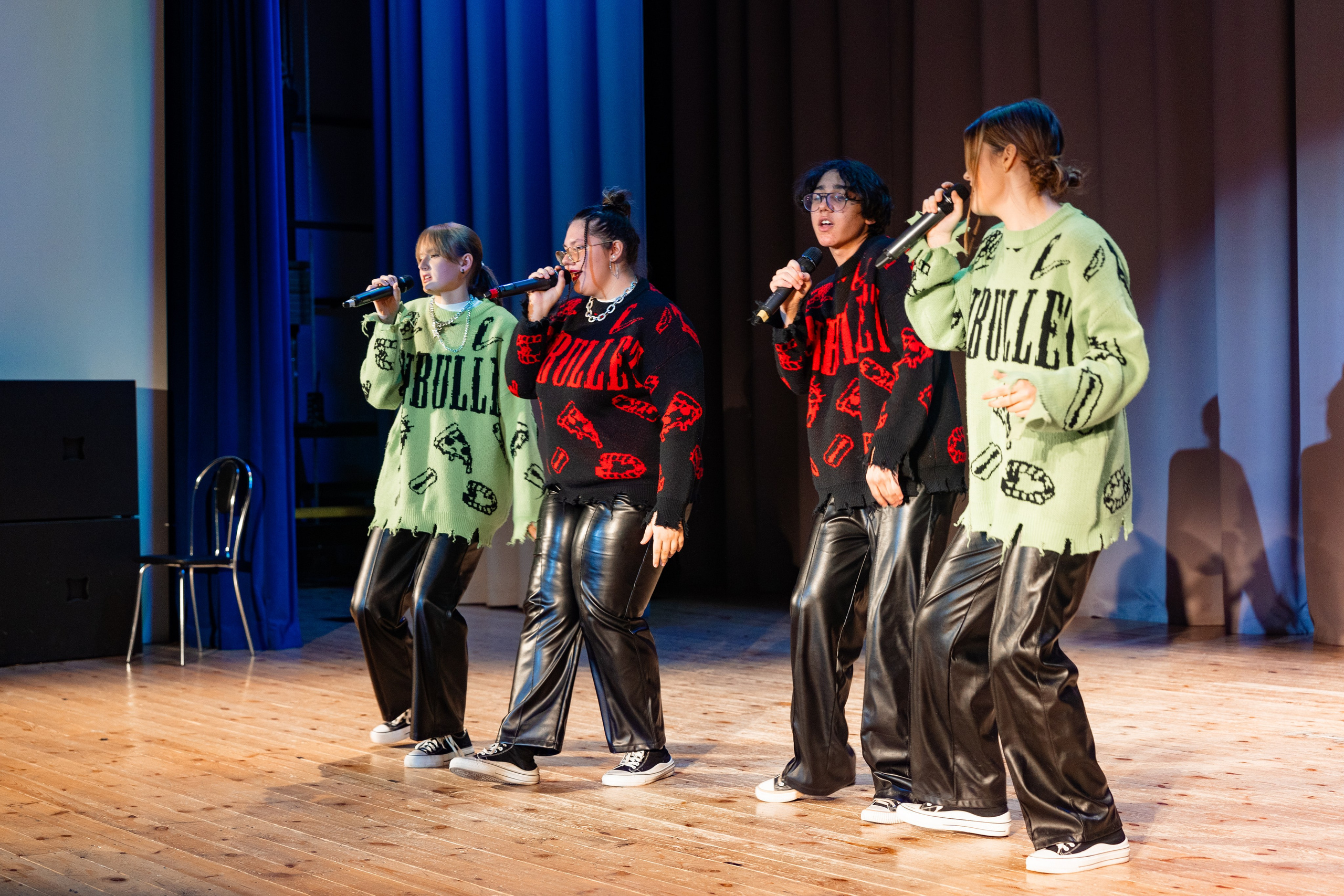 Концерт ДК Буривестник. Фотограф Никита Комаров