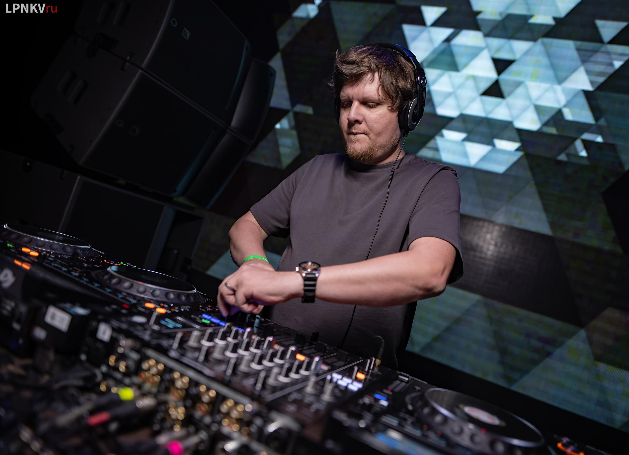 Paul Okanenfold at BASE club Moscow. Репортажный фотограф в Москве