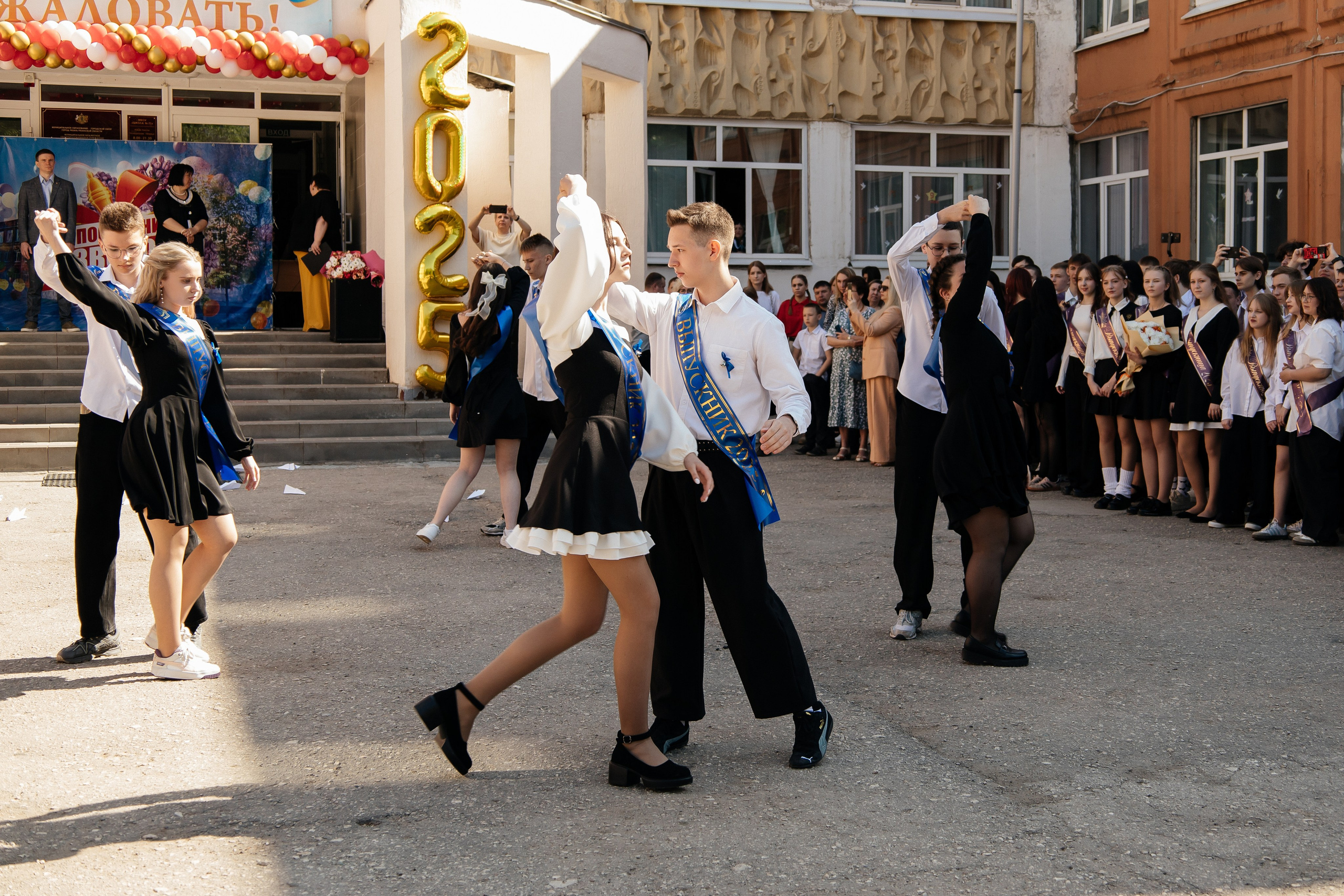 Последний звонок. Семейный фотограф в Рязани и Рязанской области