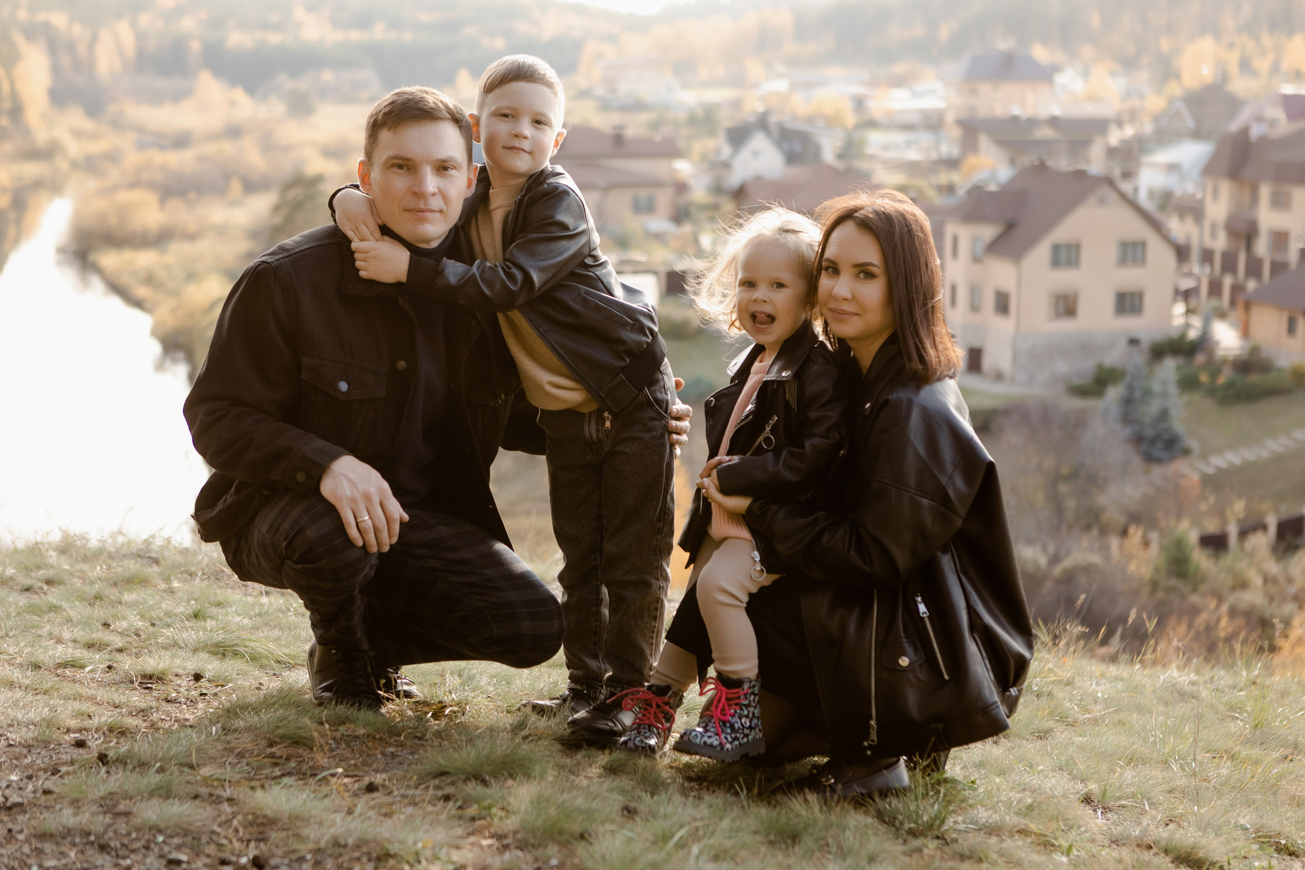 Кирилл, Анна, Марк и Милана. Свадебный и портретный фотограф в Миассе Филиппенко Дарья