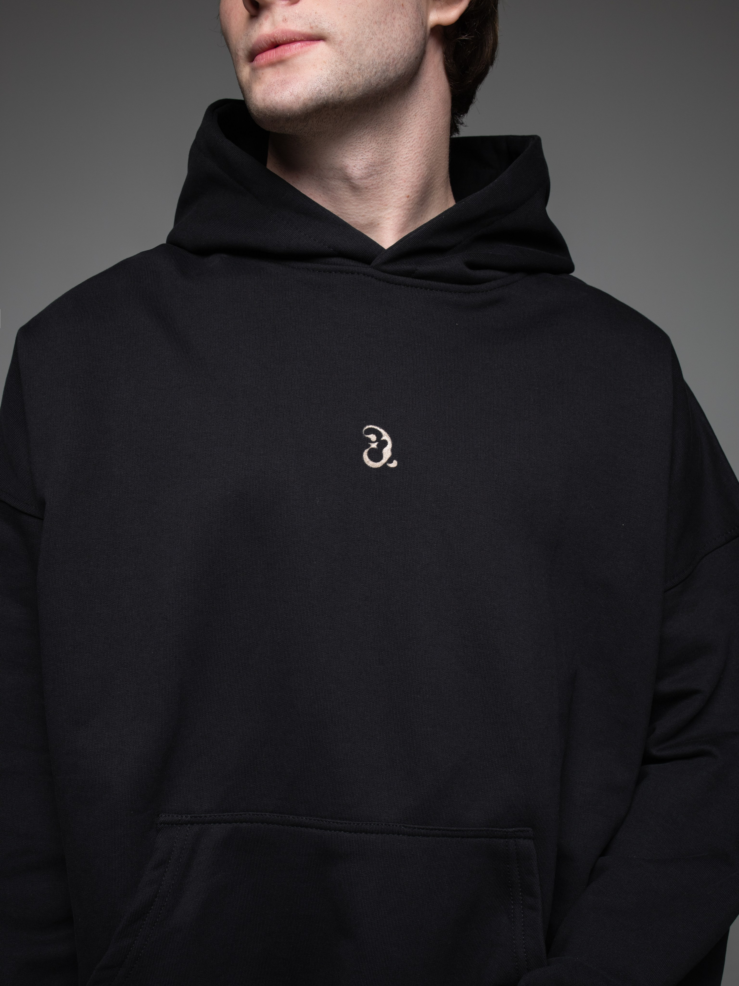 КАТАЛОГ | серый фон. RUNA production — стильные съемки для брендов