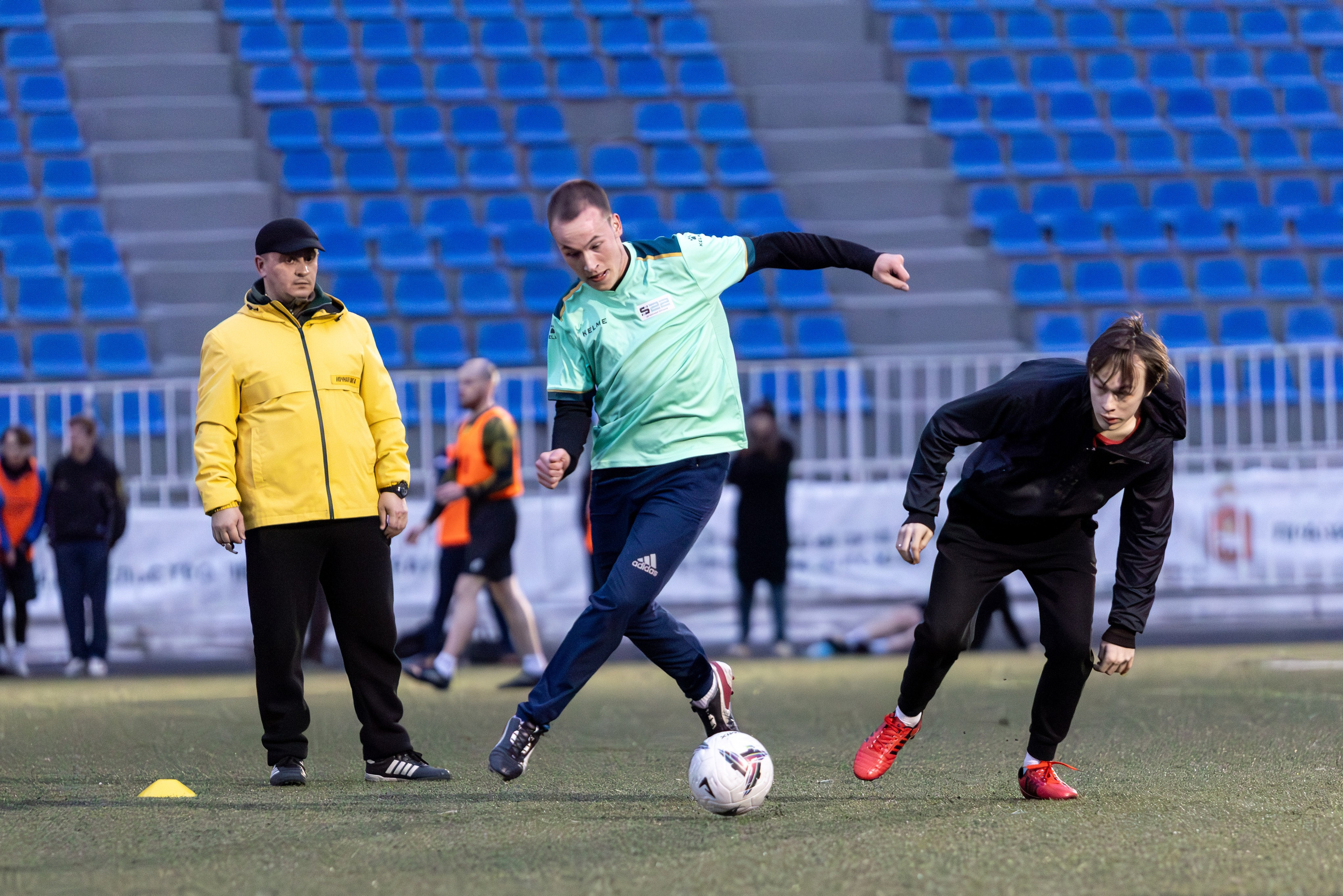 Ночная Футбольная Лига. ПЗСП — S22. 23.04.2026. Репортажный и спортивный фотограф в г. Пермь Зильберг Павел