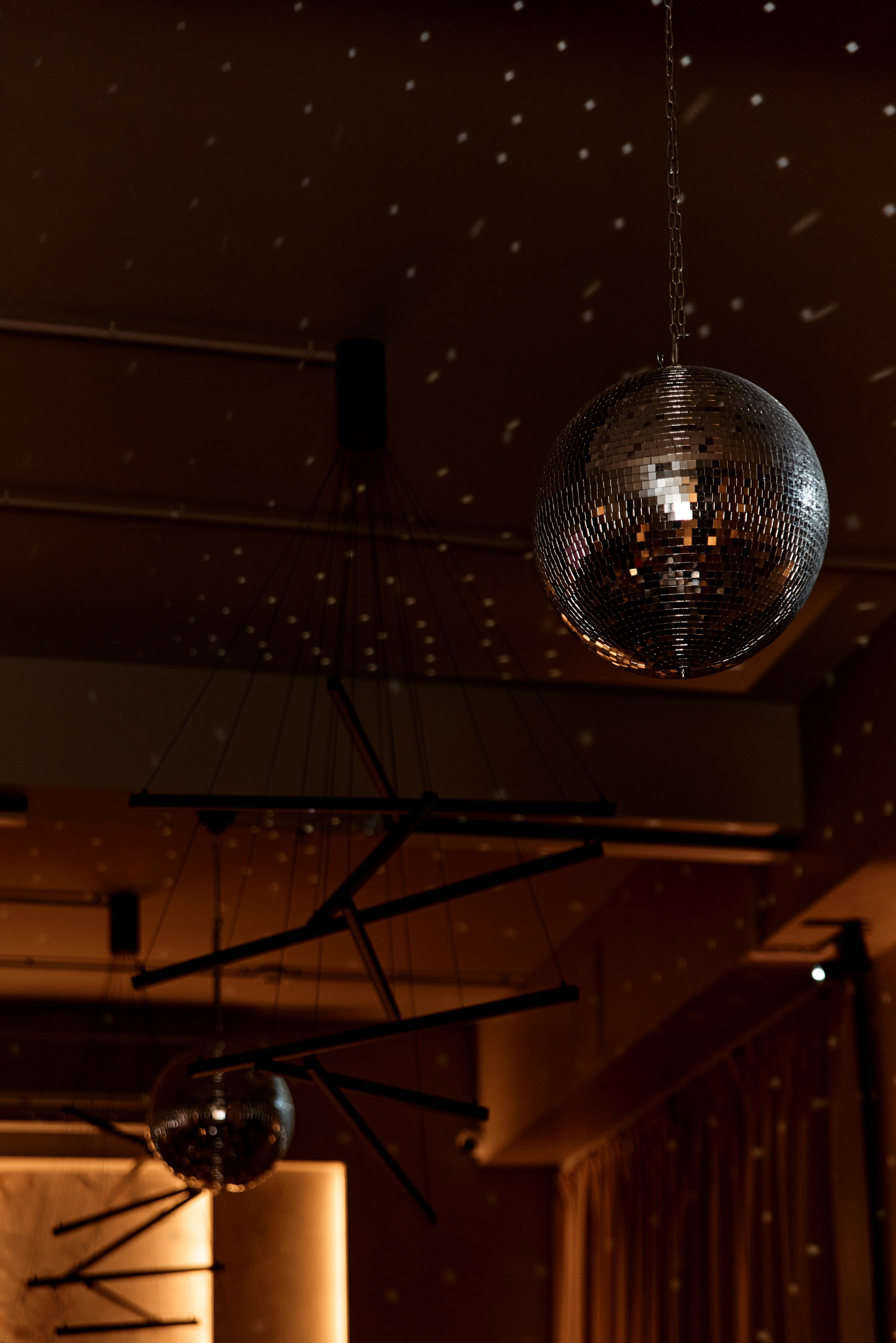 Маскарад THAT GIRLS. Анна Гончарова свадебный и репортажный фотограф в Москве