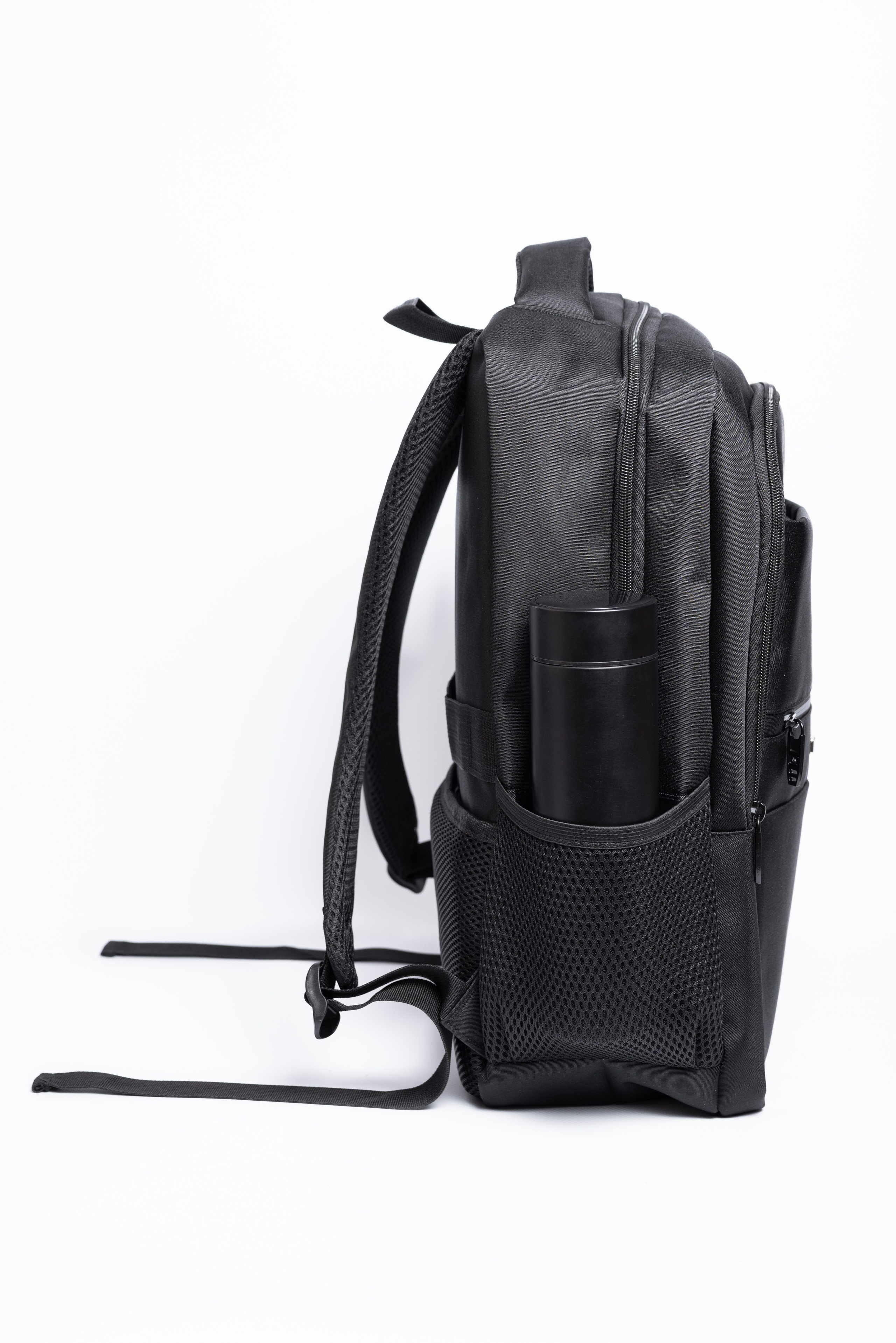 Рюкзаки. Предметный фотограф, фото для маркетплейсов Пятигорск, КМВ