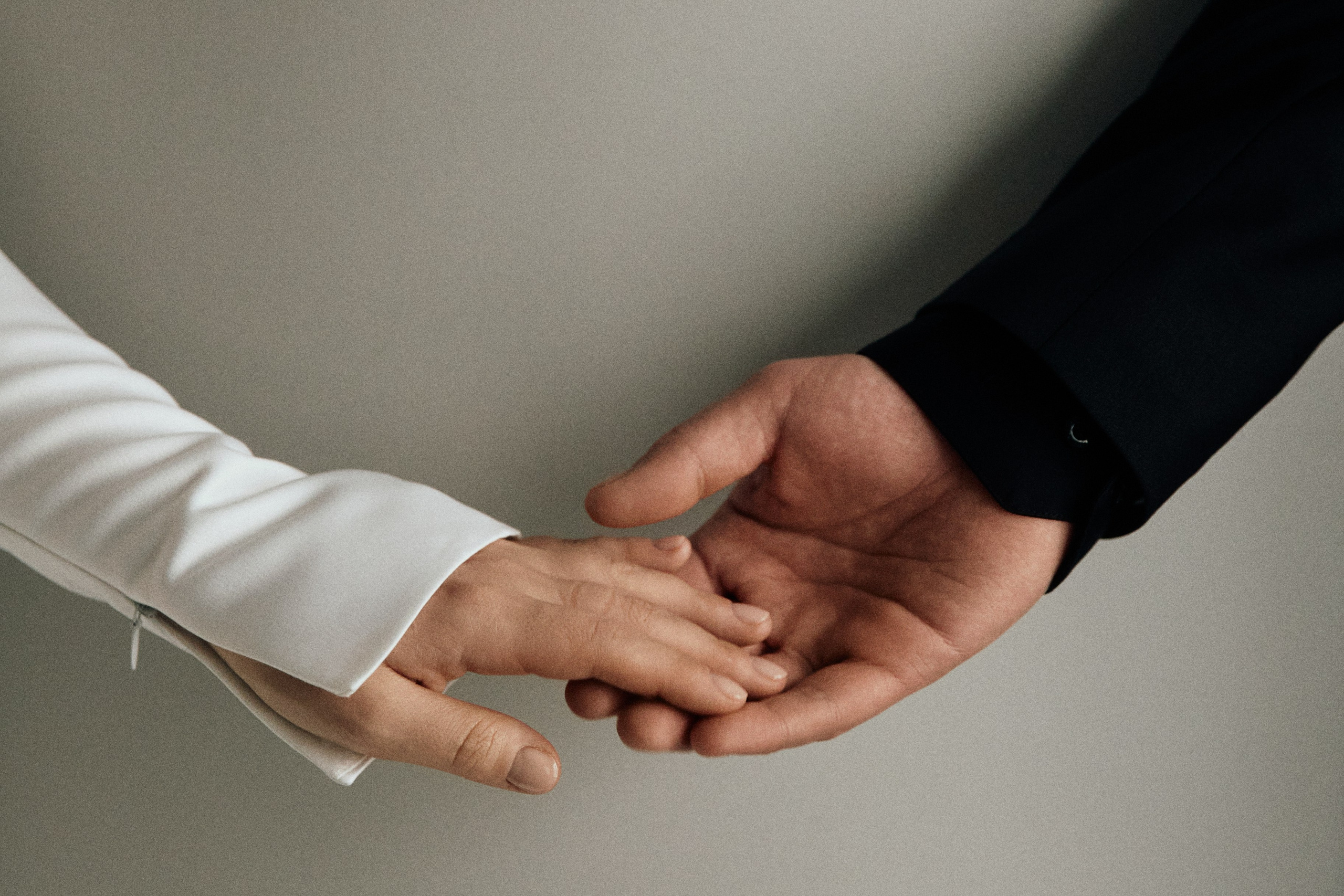 Свадебная фотосессия: история любви, запечатлённая в кадре — After So Many Years, Always. Дмитрий Мазуркевич: Профессиональный Репортажный Фотограф