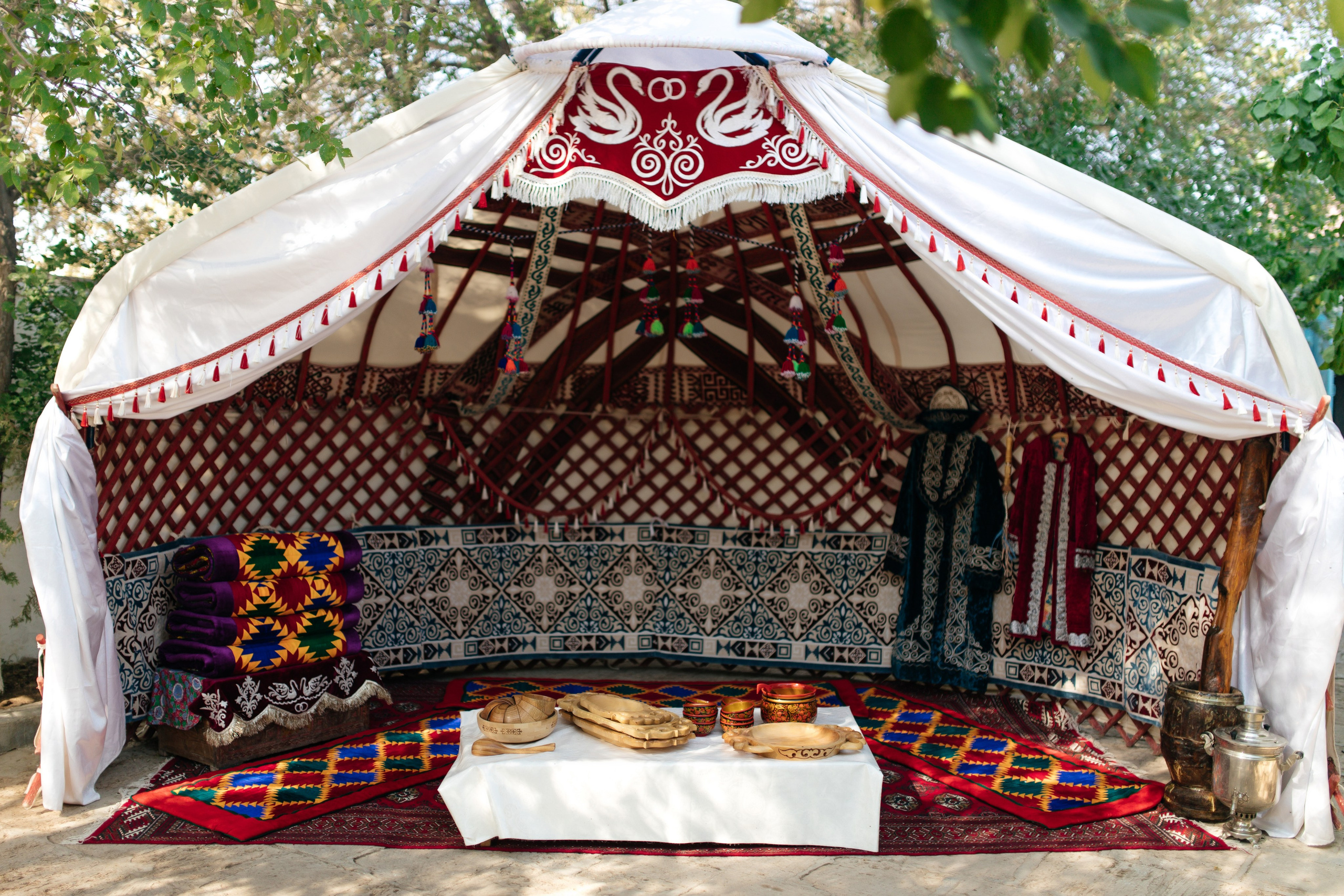 Aynur — syrğa salu. Wedding and Love story Photographer