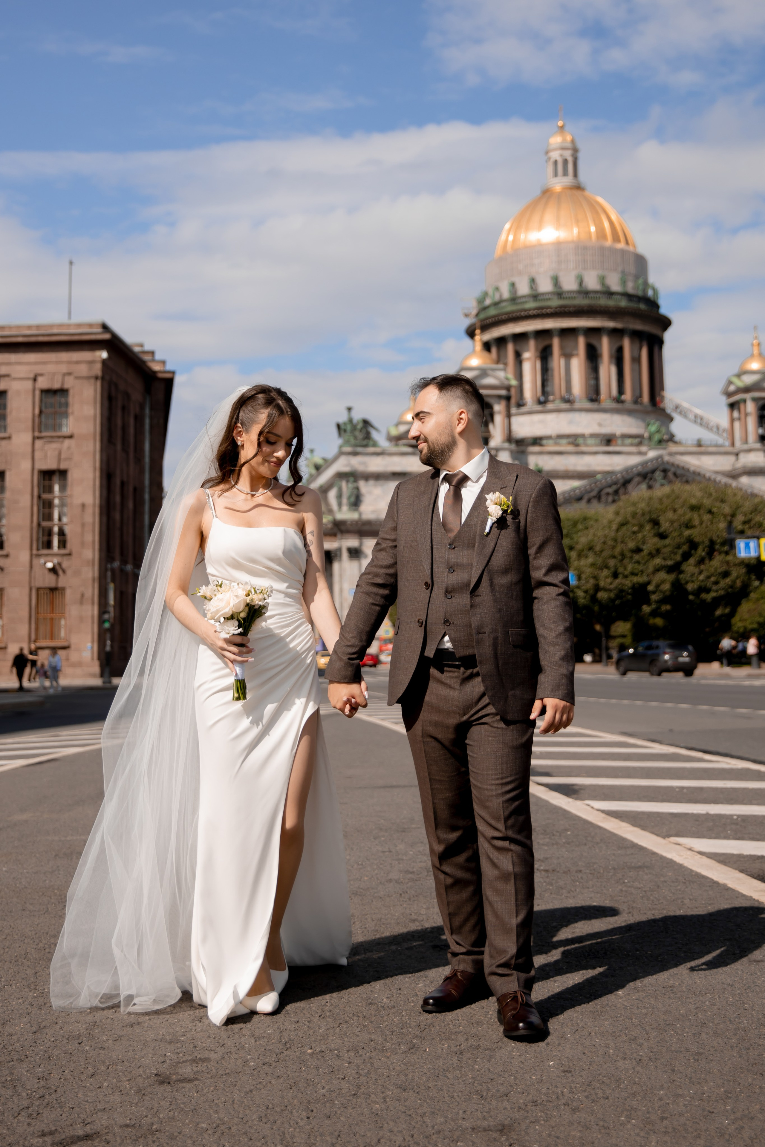Анна и Александр / Прогулка + ЗАГС. Свадебный и семейный фотограф в Москве Диана Левченко