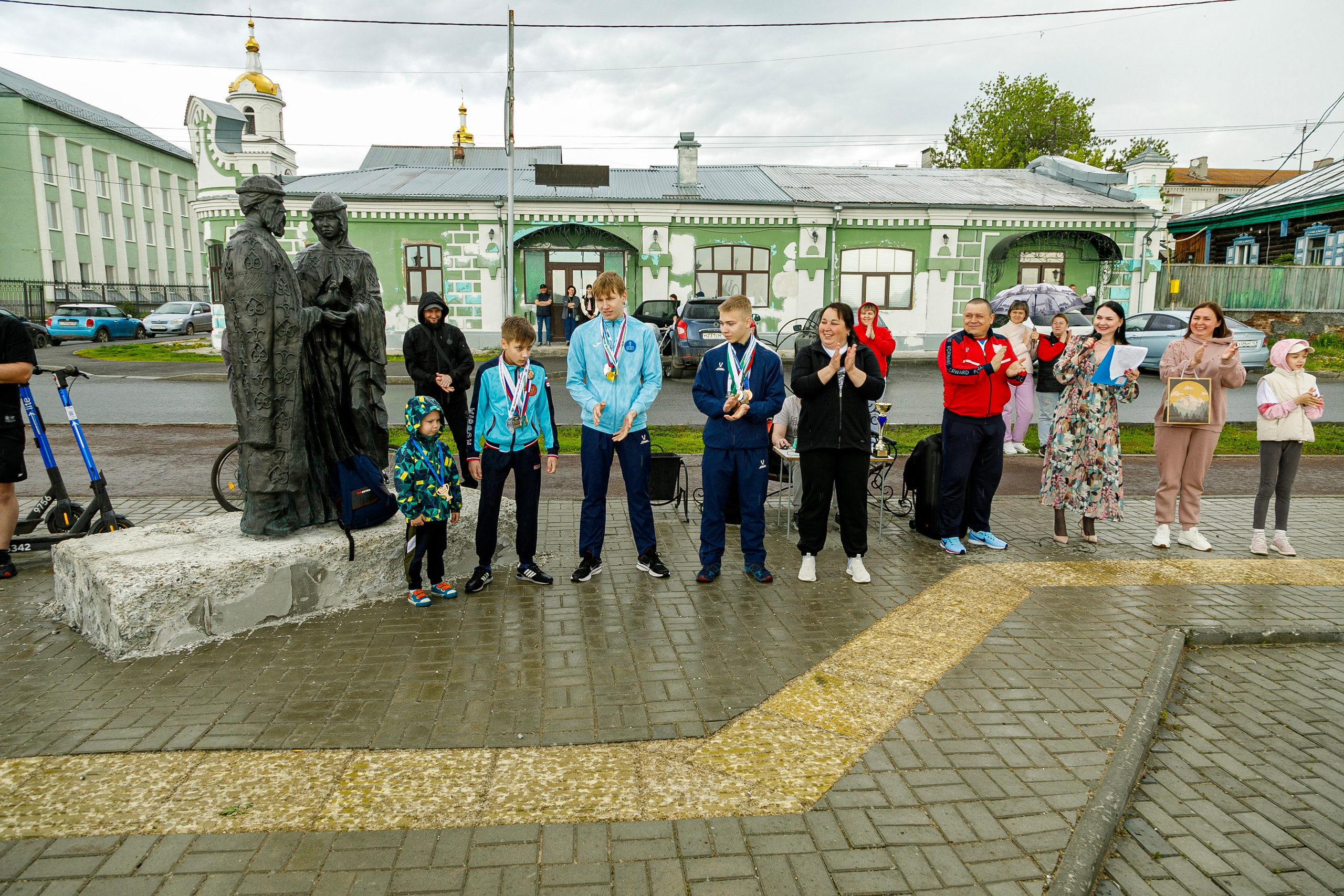 «СпортЛето» и «Зарядка с чемпионом» — семья Сармачевых 😋. Фотограф Андрей Гузеев