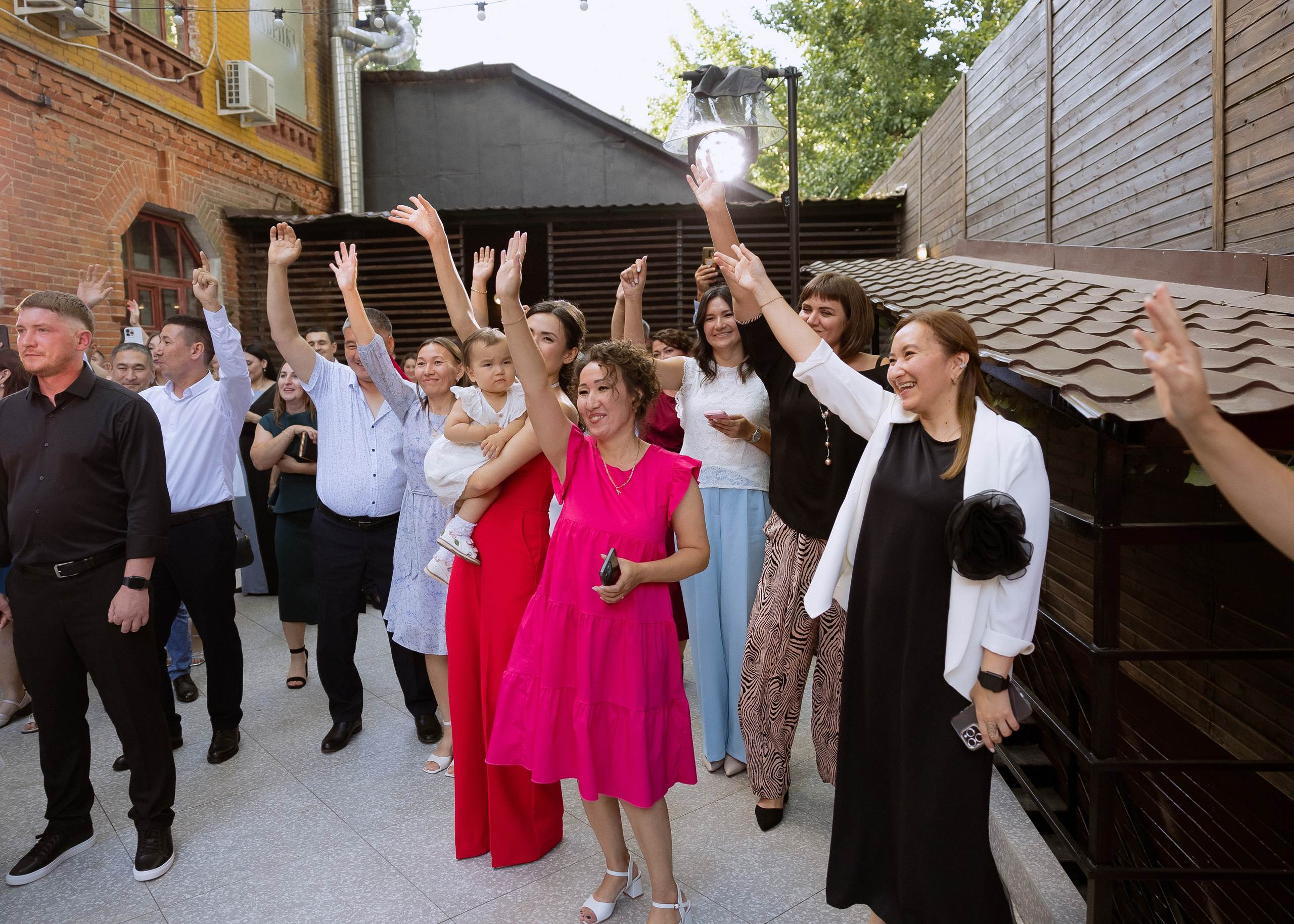 Дмитрий и Алита. Фотограф Эмиль Исякаев