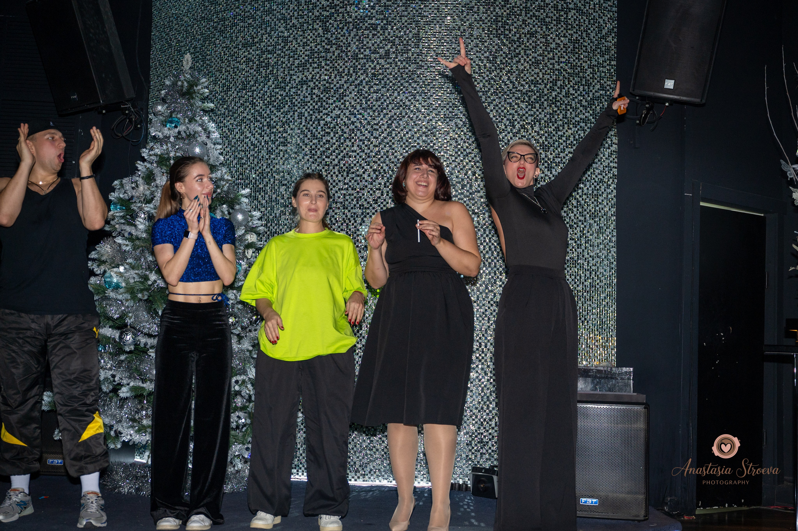 Танцевальное путешествие в 90е. Семейный и детский фотограф в Королеве, Москве и Московской области Строева Анастасия