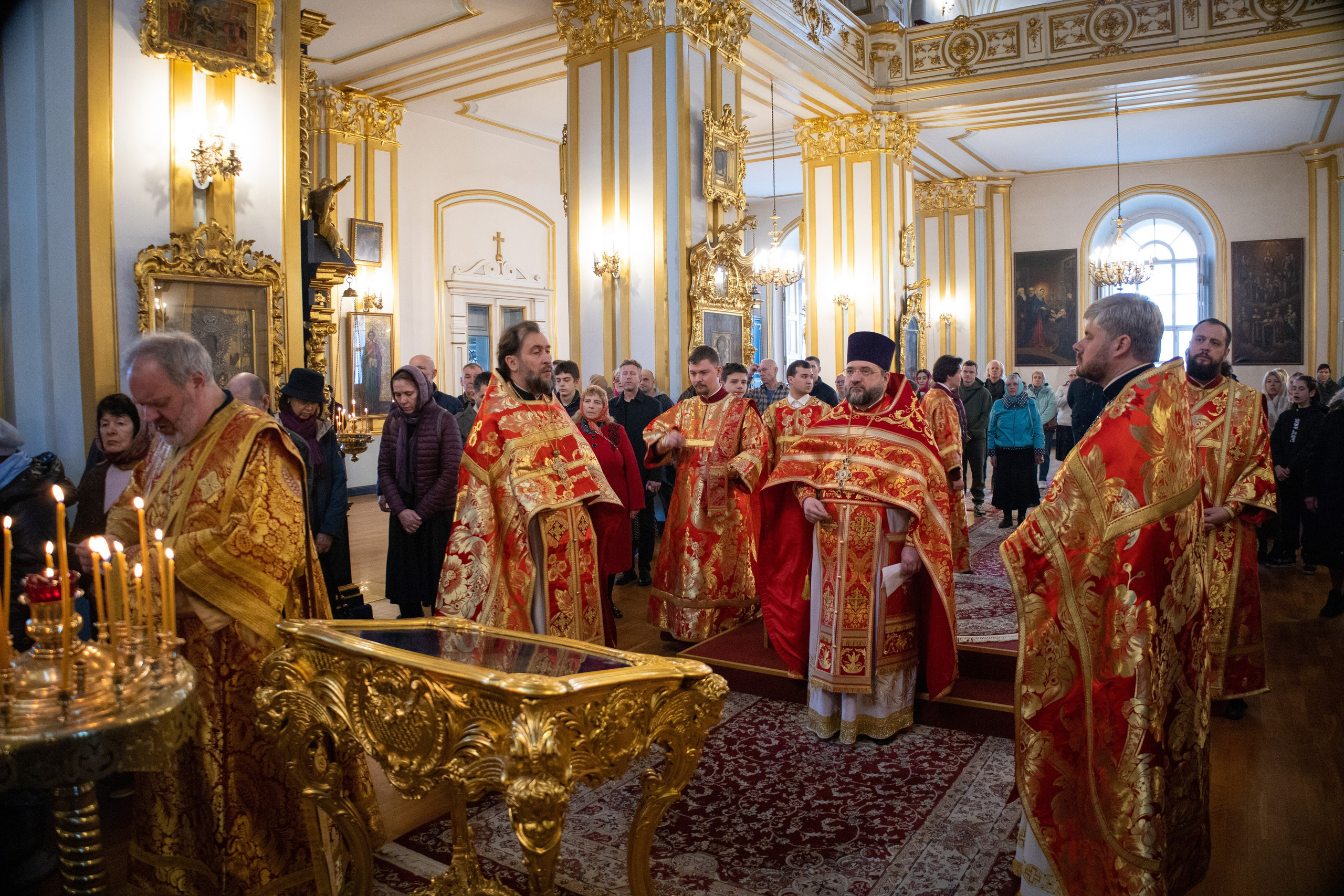 НЕДЕЛЯ 3-Я ПО ПАСХЕ, СВЯТЫХ ЖЕН-МИРОНОСИЦ. НИКОЛО-БОГОЯВЛЕНСКИЙ МОРСКОЙ СОБОР