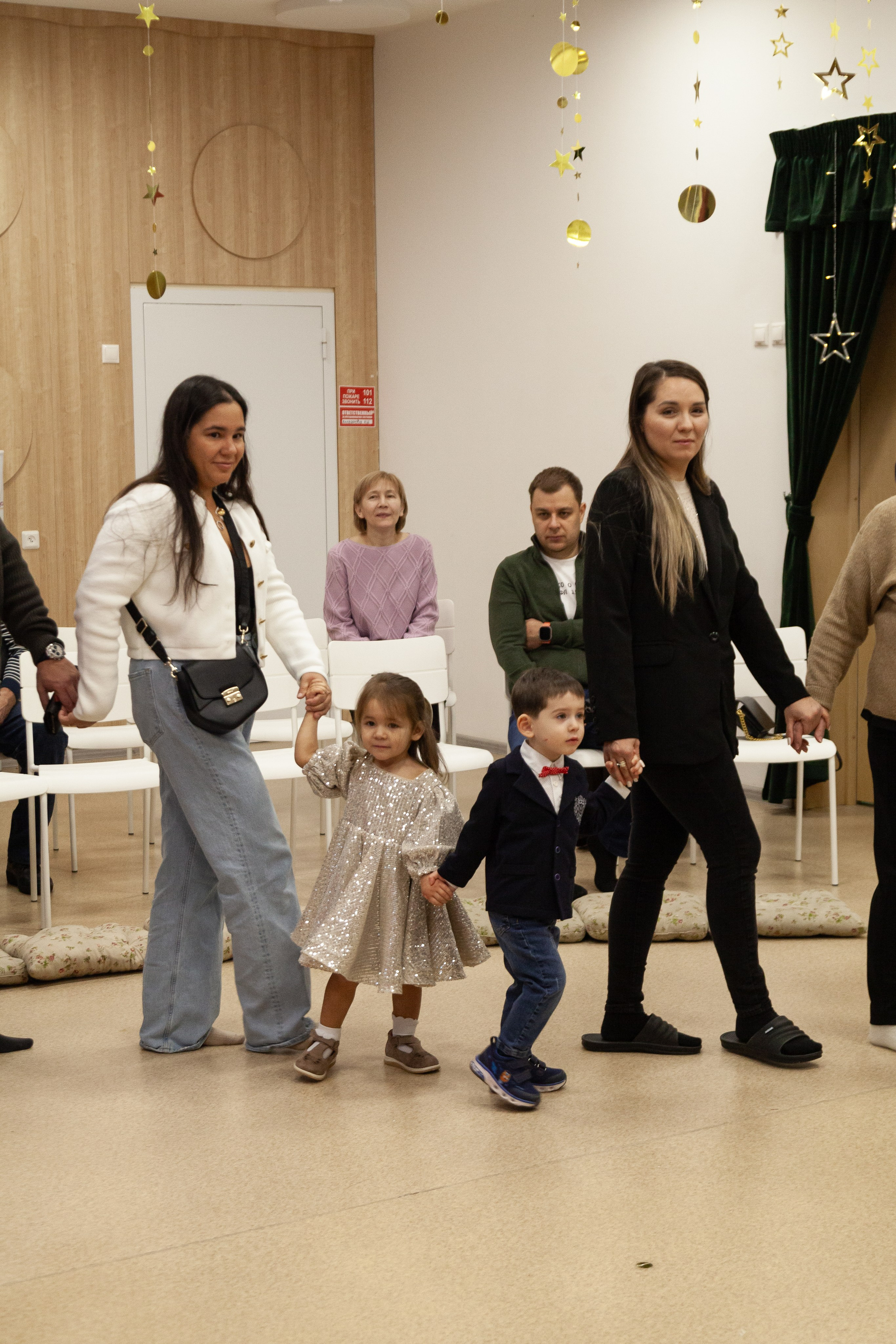 Новогодний утренник. 20.12.24. Профессиональное фото в Казани: от идеи до результата. Фотограф Яна Мур